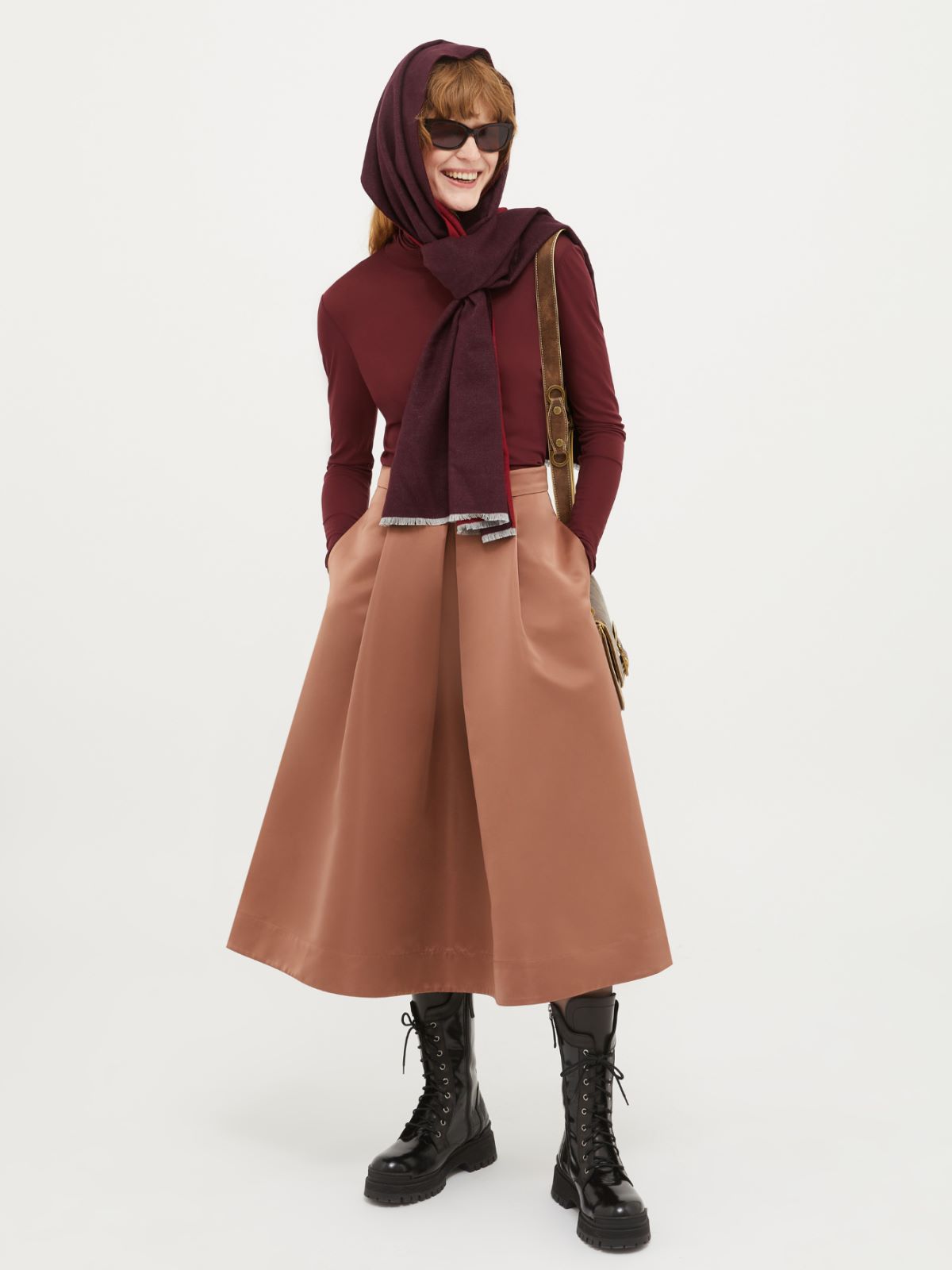 Weit geschnittener Rock aus Duchesse, haselnuss | MAX&Co 