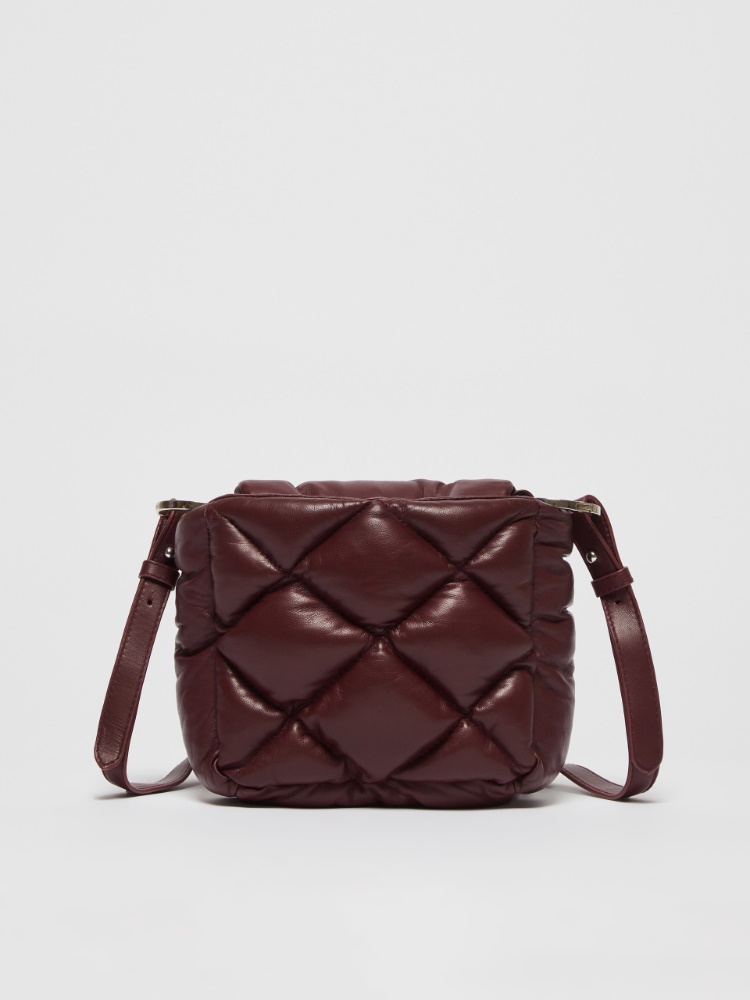 Tasche aus Matelassé-Nappa - BORDEAUX - MAX&Co.