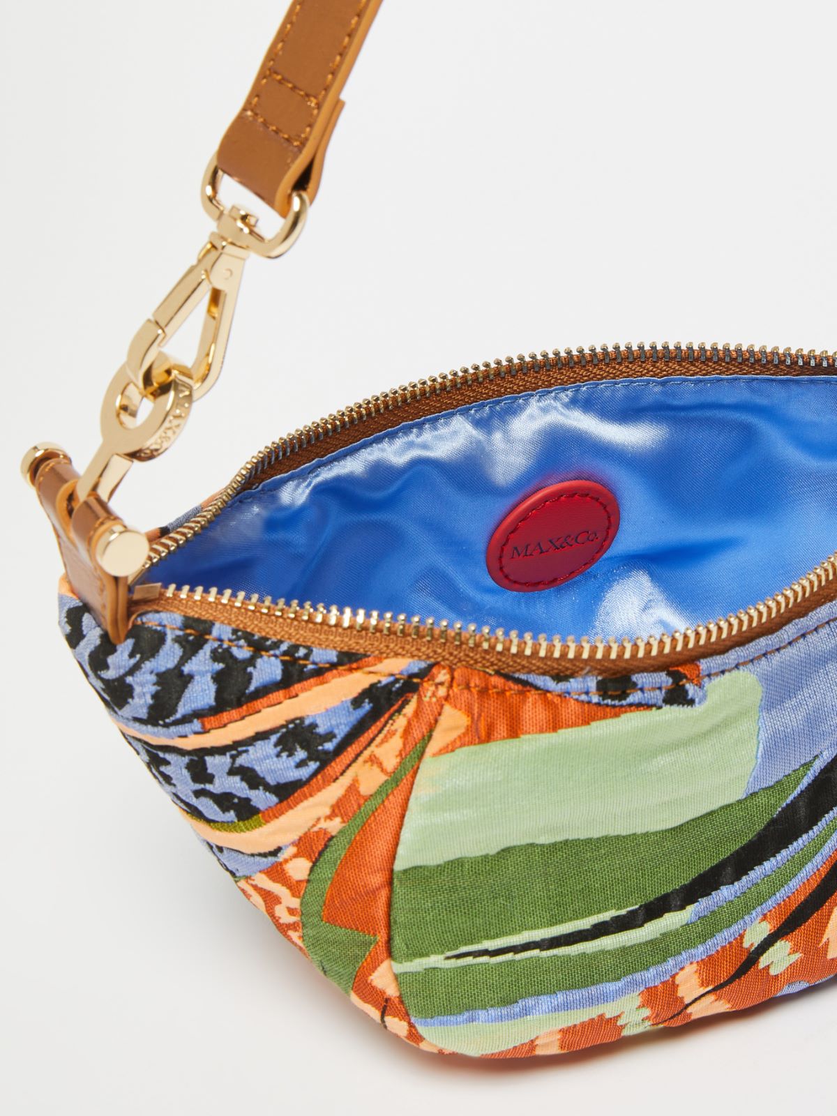 Mini Hug Bag aus Jacquard, rost | MAX&Co
