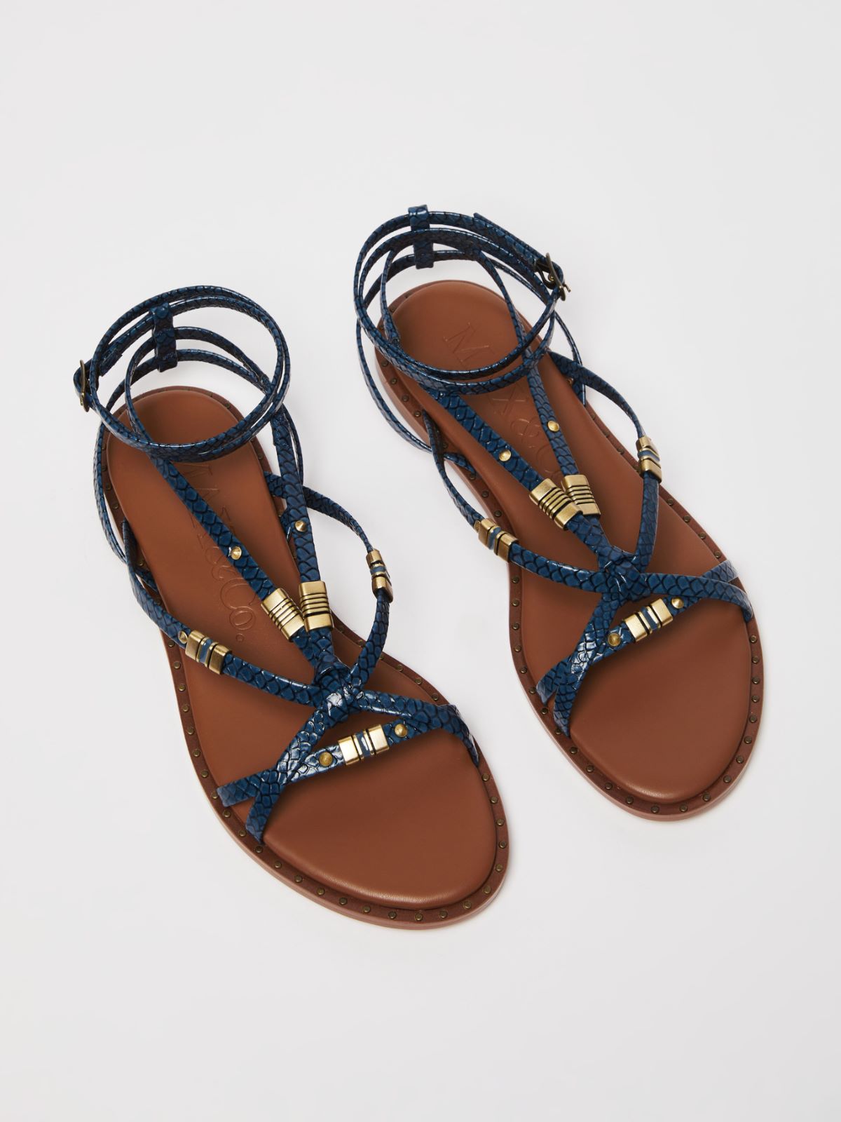 Flache Sandalen aus Leder, ultramarine | MAX&Co 