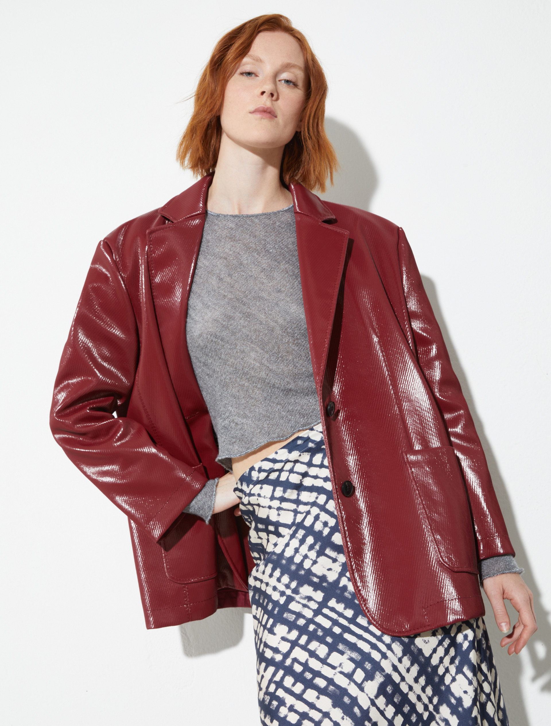 Oversized patent blazer, bordeaux | MAX&Co. Oversized patent blazer - BORDEAUX - MAX&Co.
