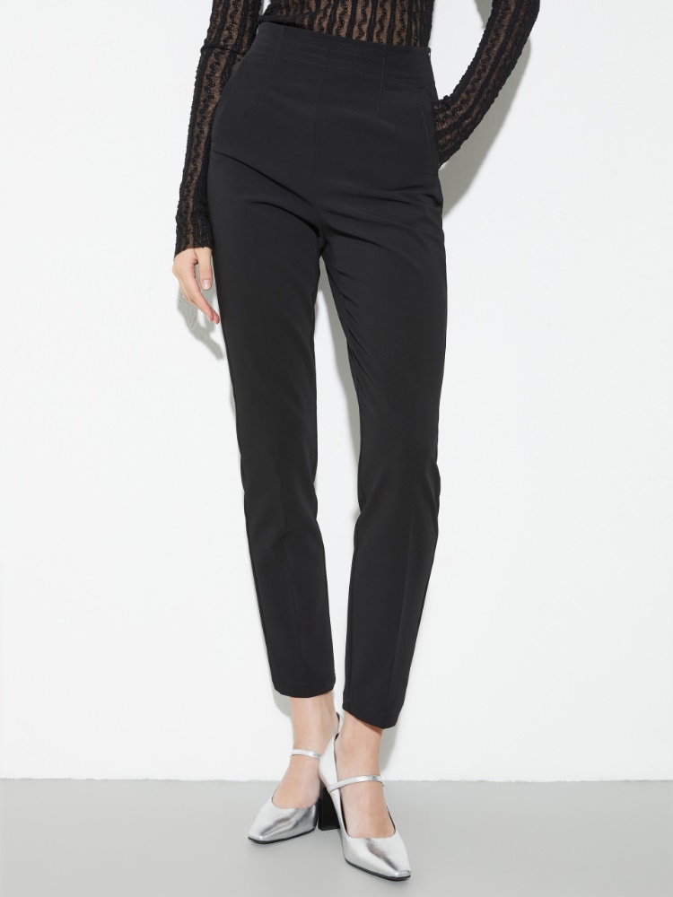 Pantalón ajustado de tejido técnico - NEGRO - MAX&Co.