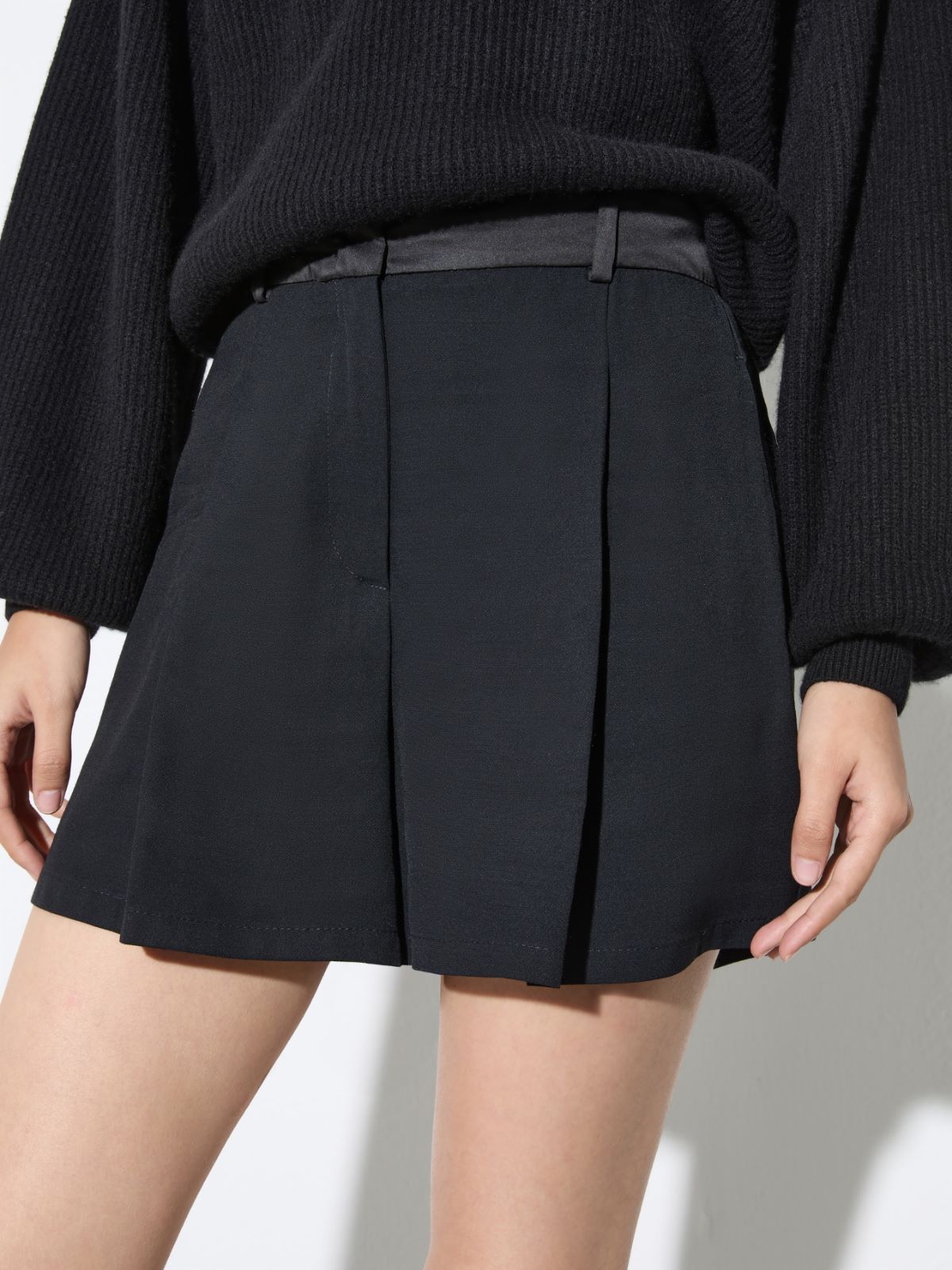 Shorts fluidi in tessuto crêpe - NERO - MAX&Co. - 3