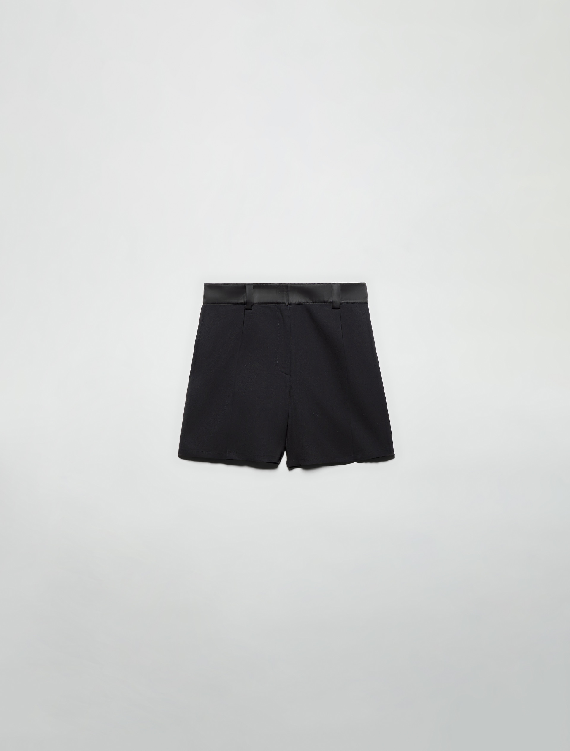 Fließende Shorts aus Kreppstoff, schwarz | MAX&Co. Fließende Shorts aus Kreppstoff - SCHWARZ - MAX&Co. - 5