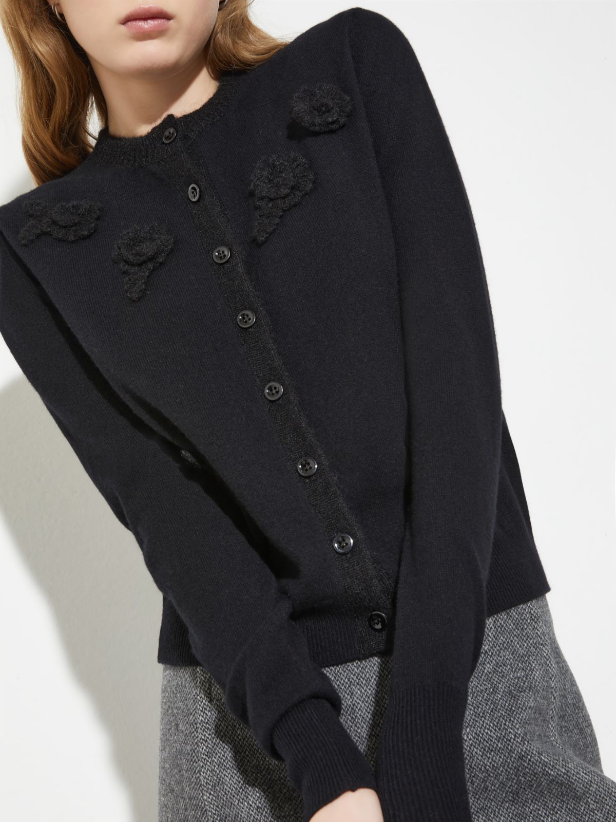 Cardigan con appliqué floreali - NERO - MAX&Co. - 3