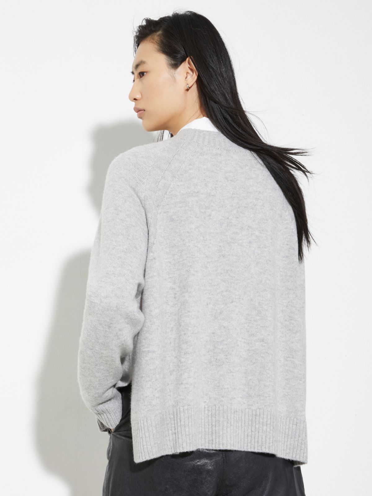 Cardigan aus Wolle und Kaschmir - MELANGE GRAU - MAX&Co. - 2