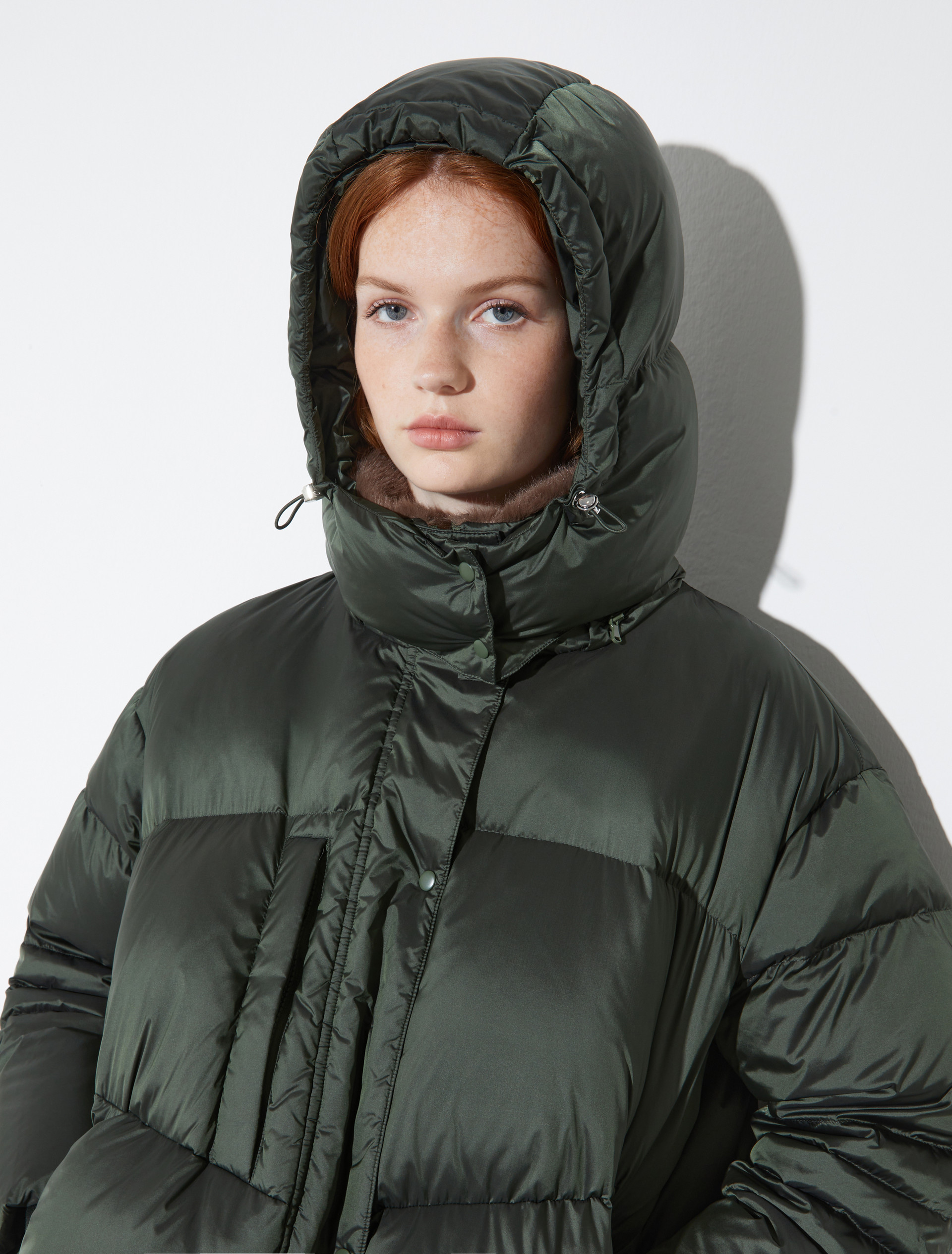 Oversized hooded down jacket, green | MAX&Co. Oversized hooded down jacket - GREEN - MAX&Co. - 6