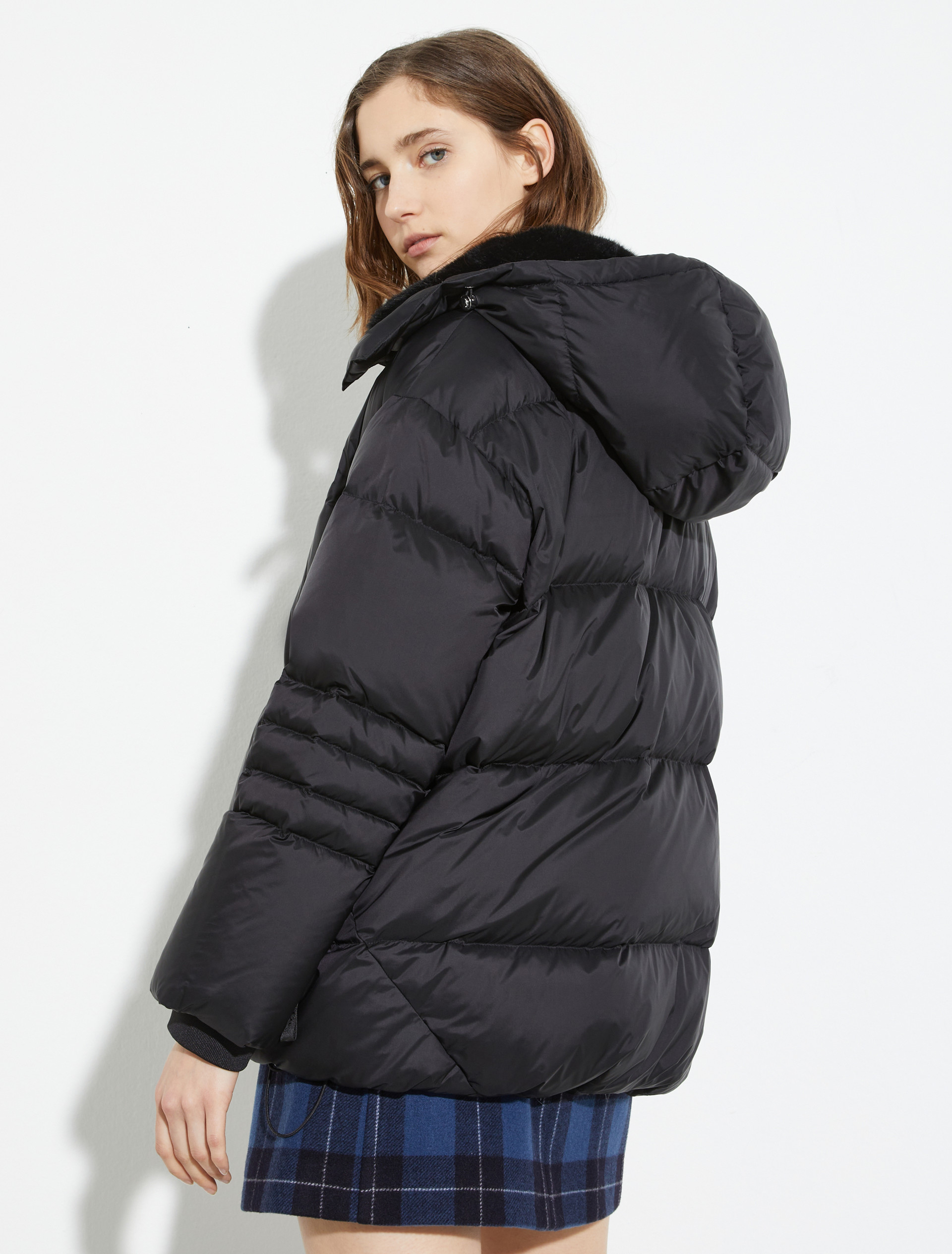 Oversized hooded down jacket, black | MAX&Co. Oversized hooded down jacket - BLACK - MAX&Co. - 2