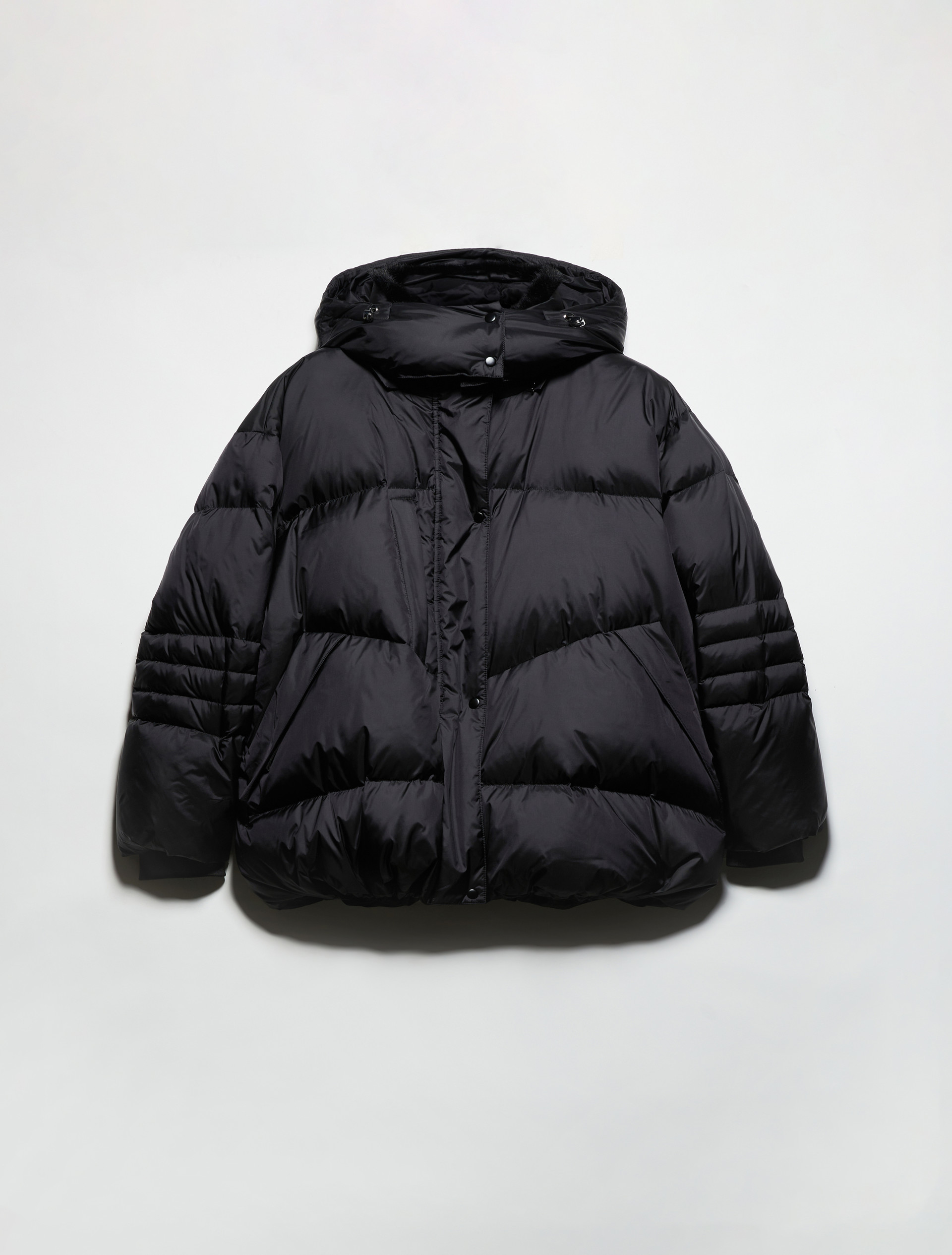 Oversized hooded down jacket, black | MAX&Co. Oversized hooded down jacket - BLACK - MAX&Co. - 5