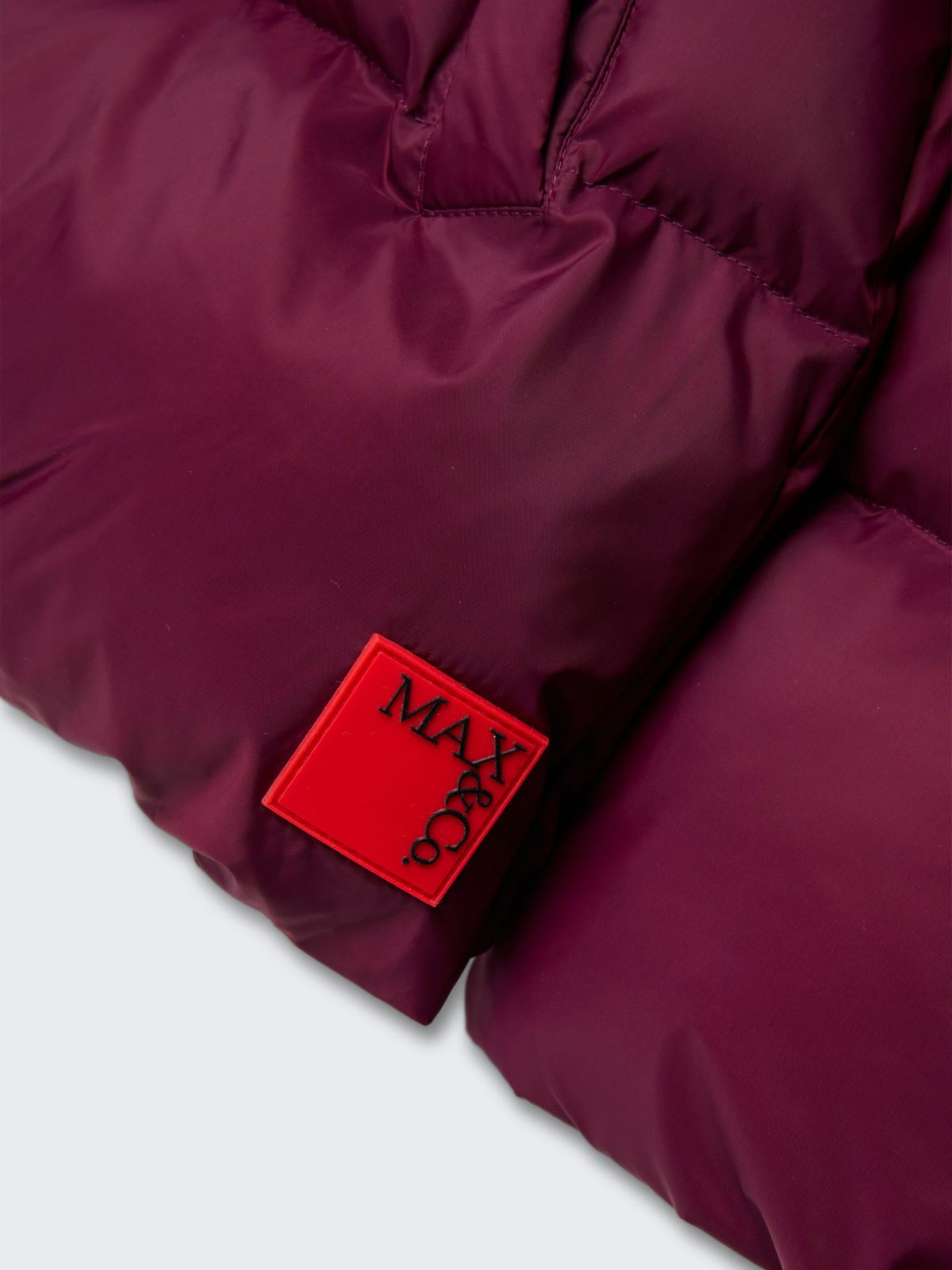 Kurze wattierte Jacke mit Kapuze KID - DUNKEL VIOLETT - MAX&Co. - 5