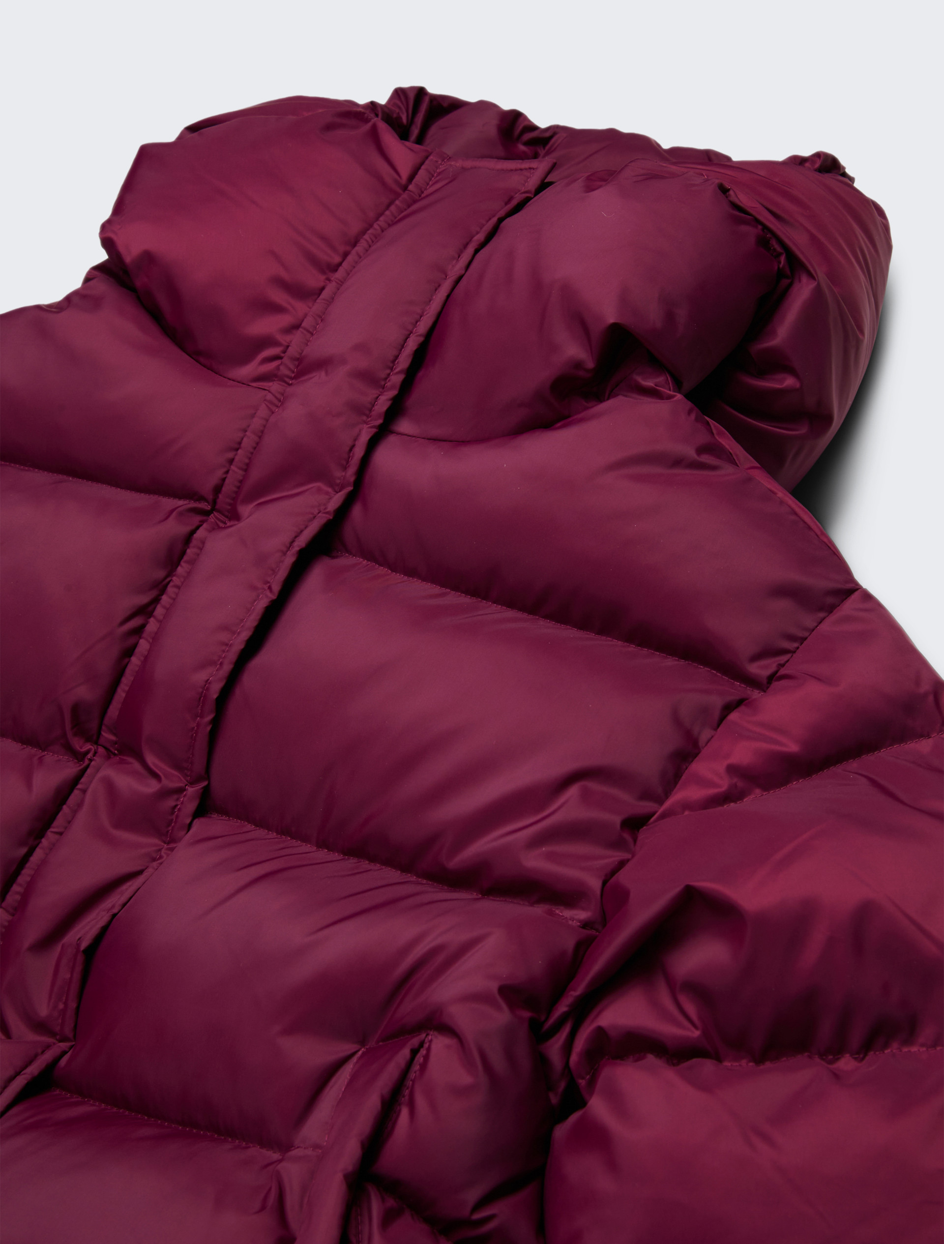 Kurze wattierte Jacke mit Kapuze KID - DUNKEL VIOLETT - MAX&Co.
