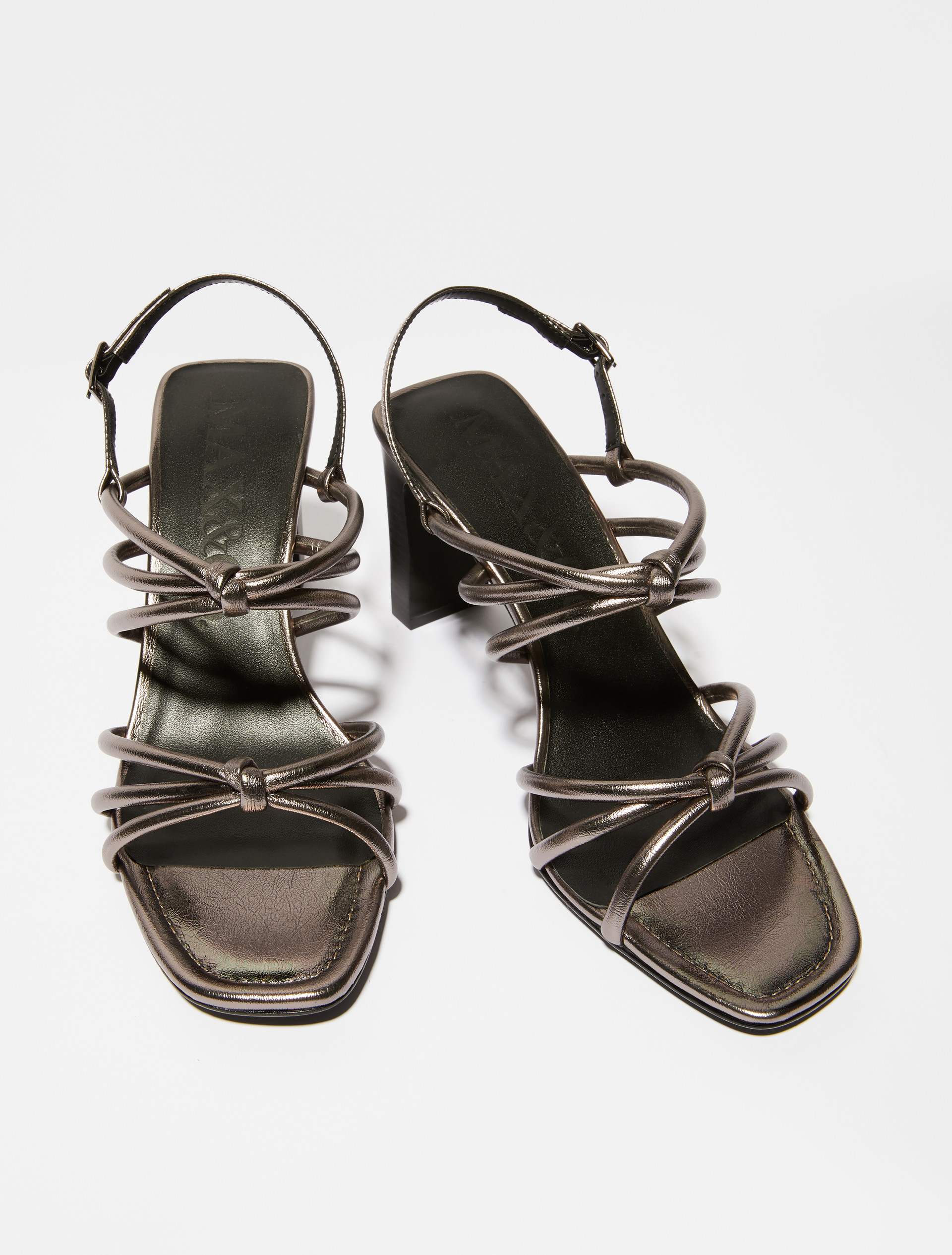 Sandali in pelle laminata, antracite | MAX&Co. Sandali in pelle laminata - ANTRACITE - MAX&Co.