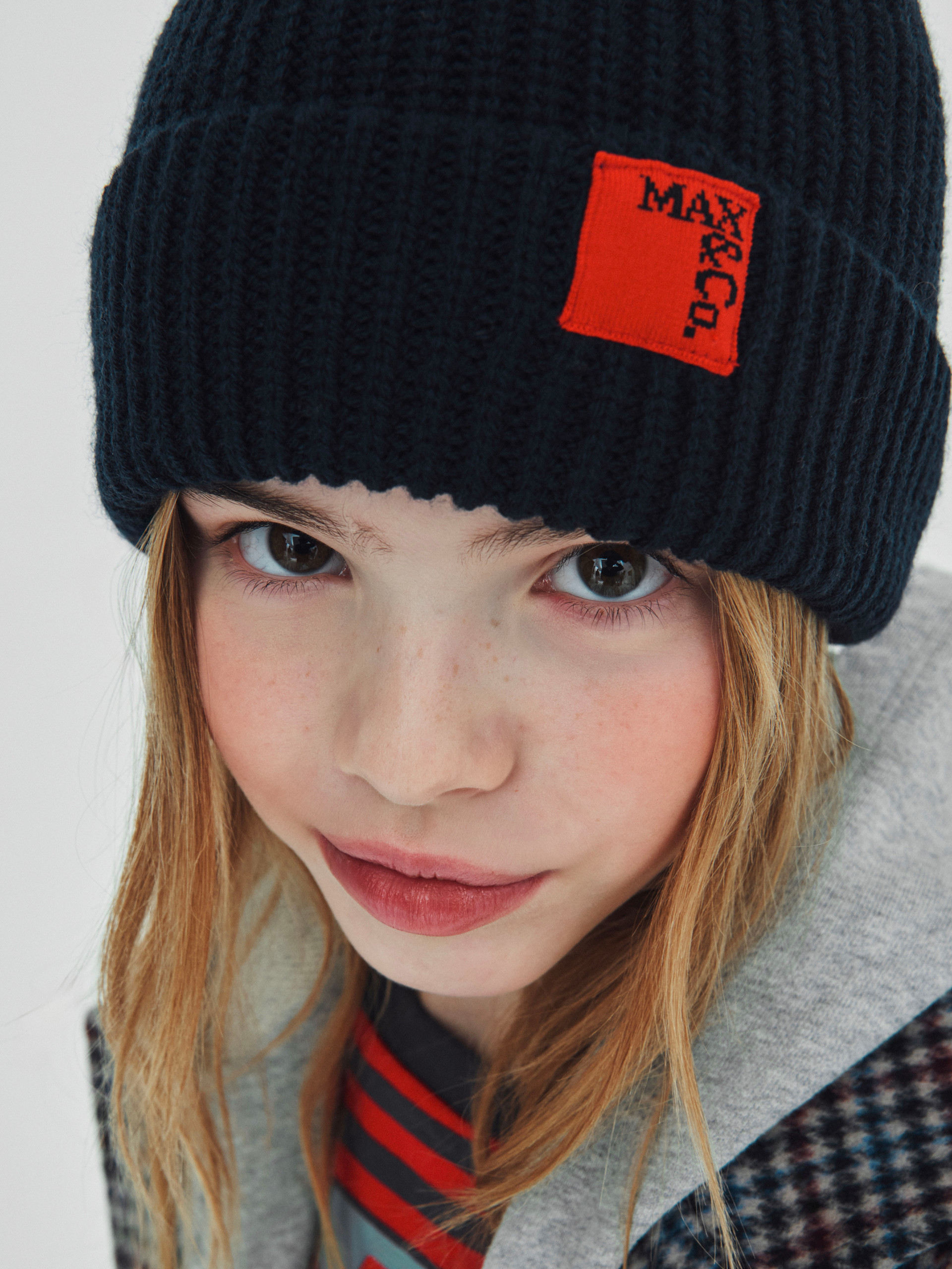 Wool blend beanie with patch KID - NAVY - MAX&Co. - 4