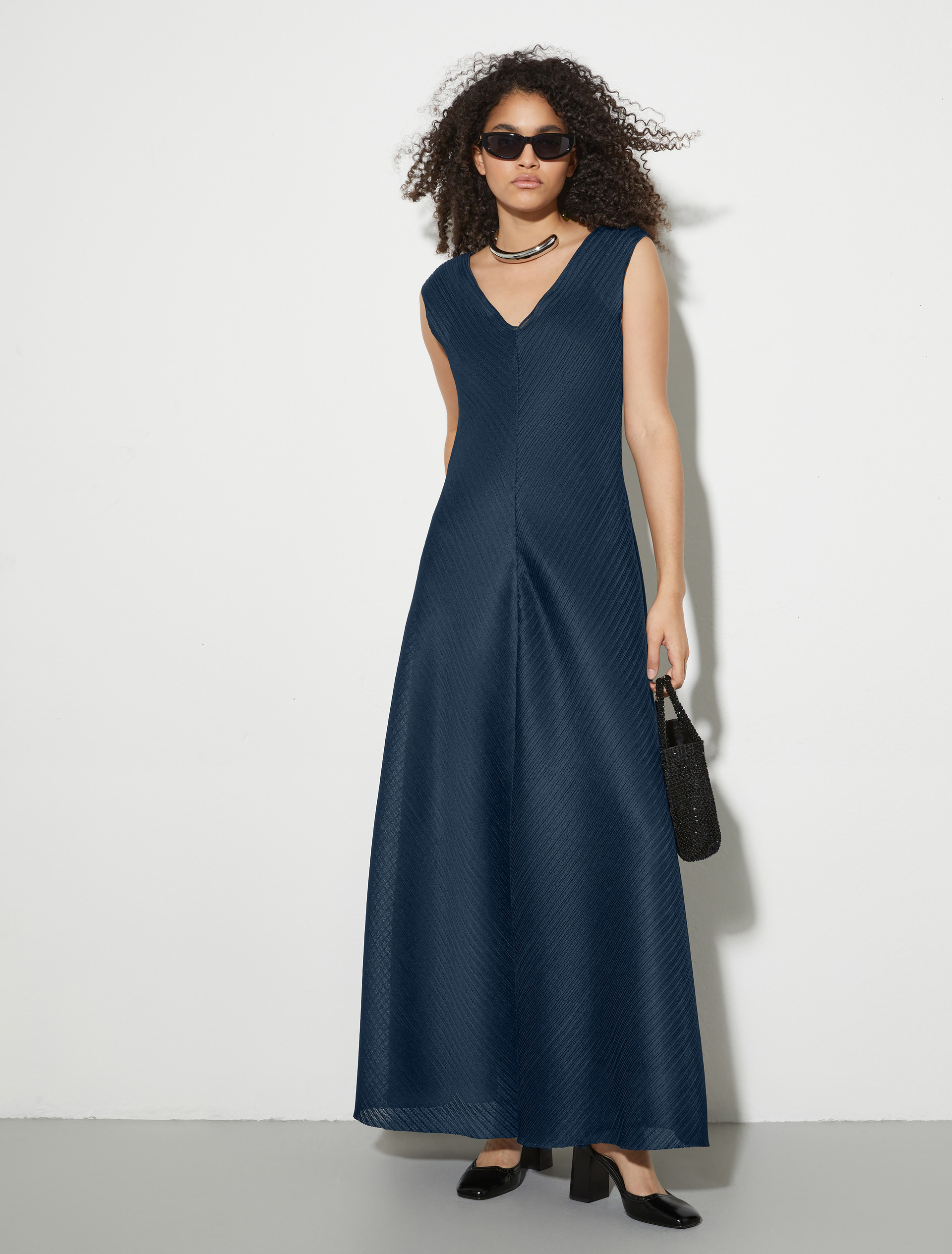 Long pleated jersey dress, navy | MAX&Co. Long pleated jersey dress - NAVY - MAX&Co. - 4