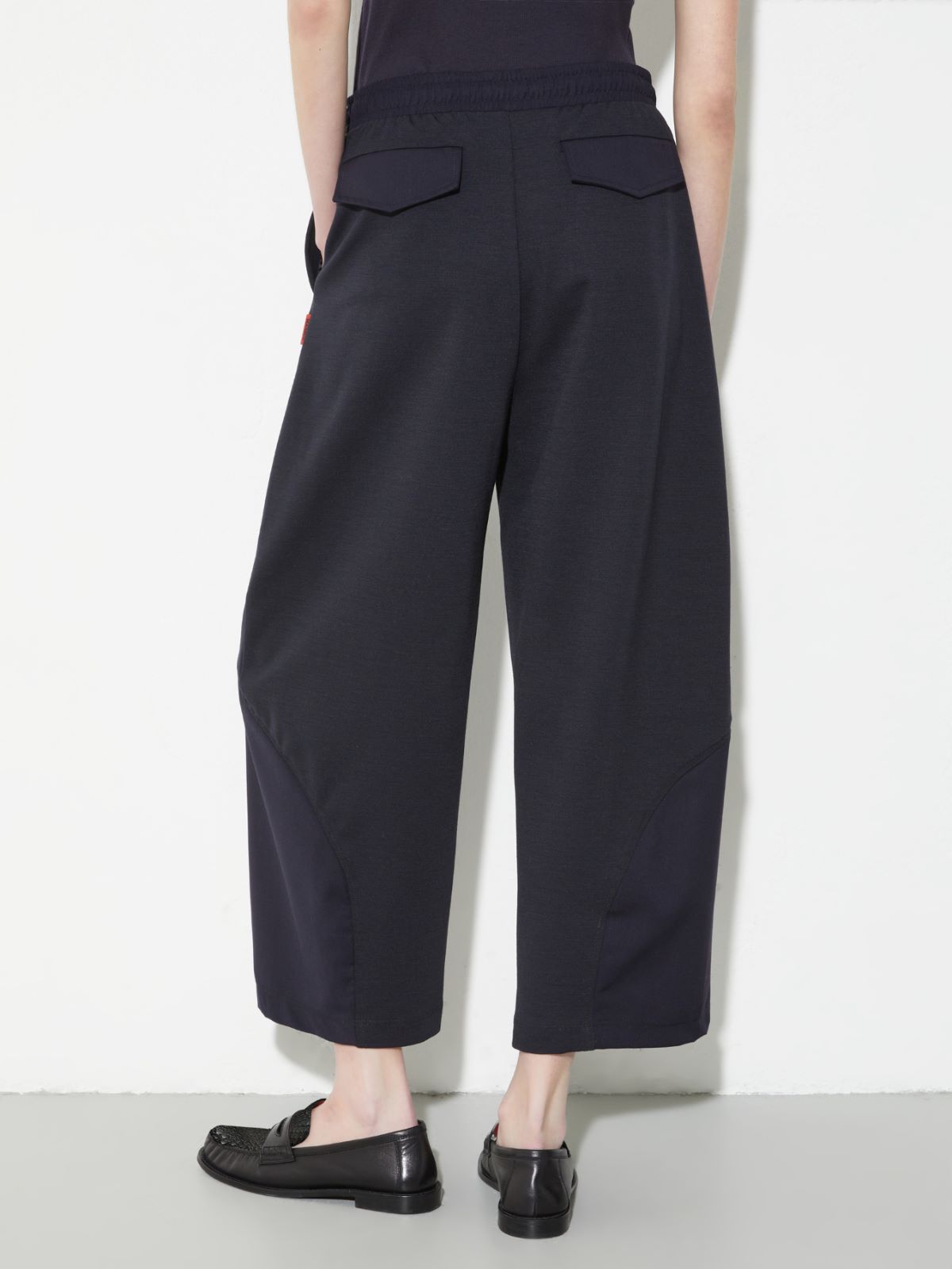 [ファビオラ]  サルトリアル シフト クロップド パンツ - NAVY - MAX&Co. - 2