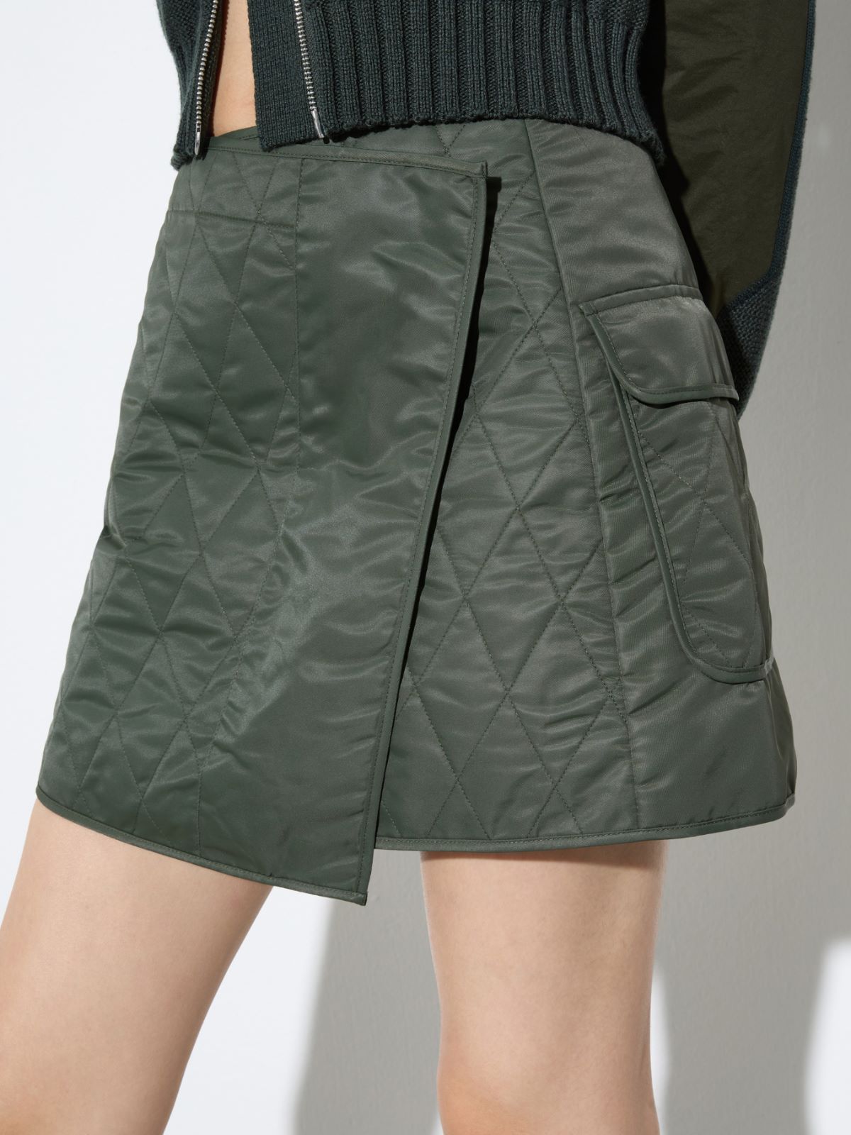 Technical duchess satin miniskirt - KAKI - MAX&Co. - 3