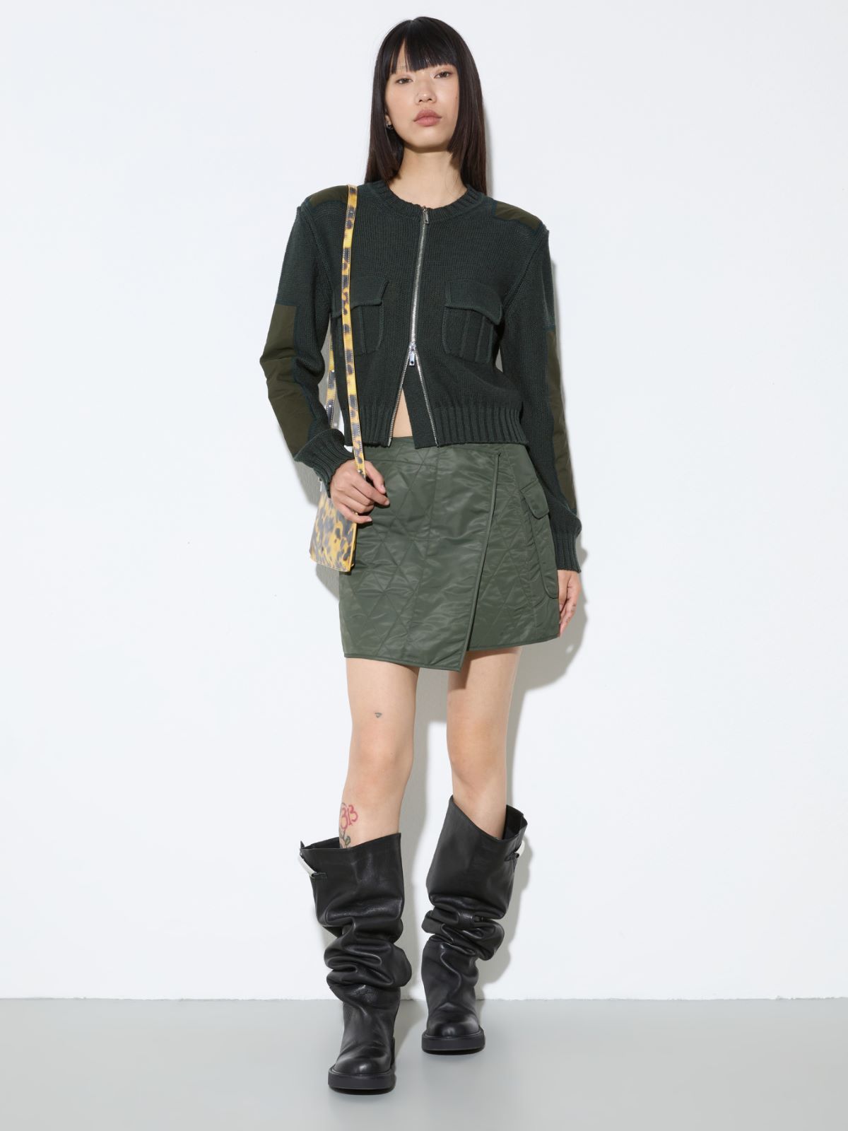 Technical duchess satin miniskirt - KAKI - MAX&Co. - 4