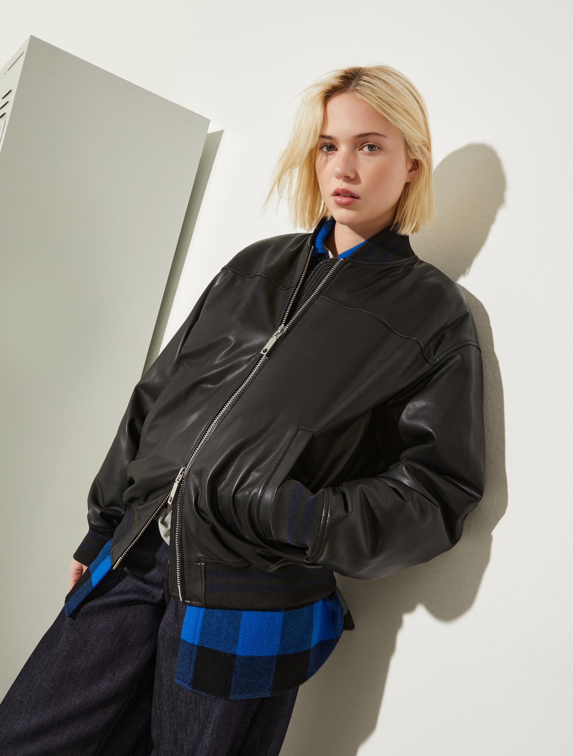 P. Terzini &Co.llaboration leather bomber jacket, black | MAX&Co. P. Terzini &Co.llaboration leather bomber jacket - BLACK - MAX&Co. - 2