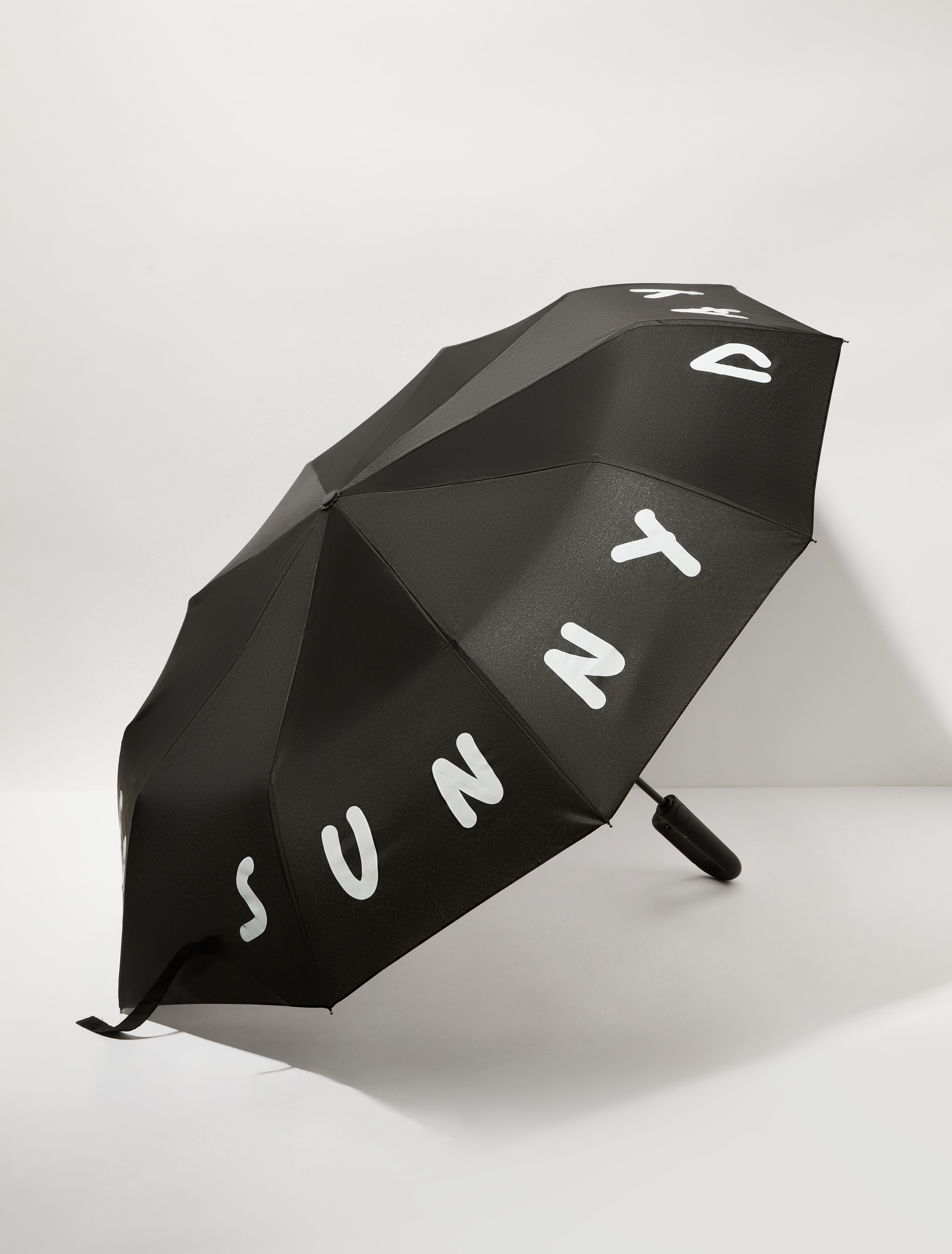P. Terzini &Co.llaboration umbrella, black | MAX&Co. P. Terzini &Co.llaboration umbrella - BLACK - MAX&Co.
