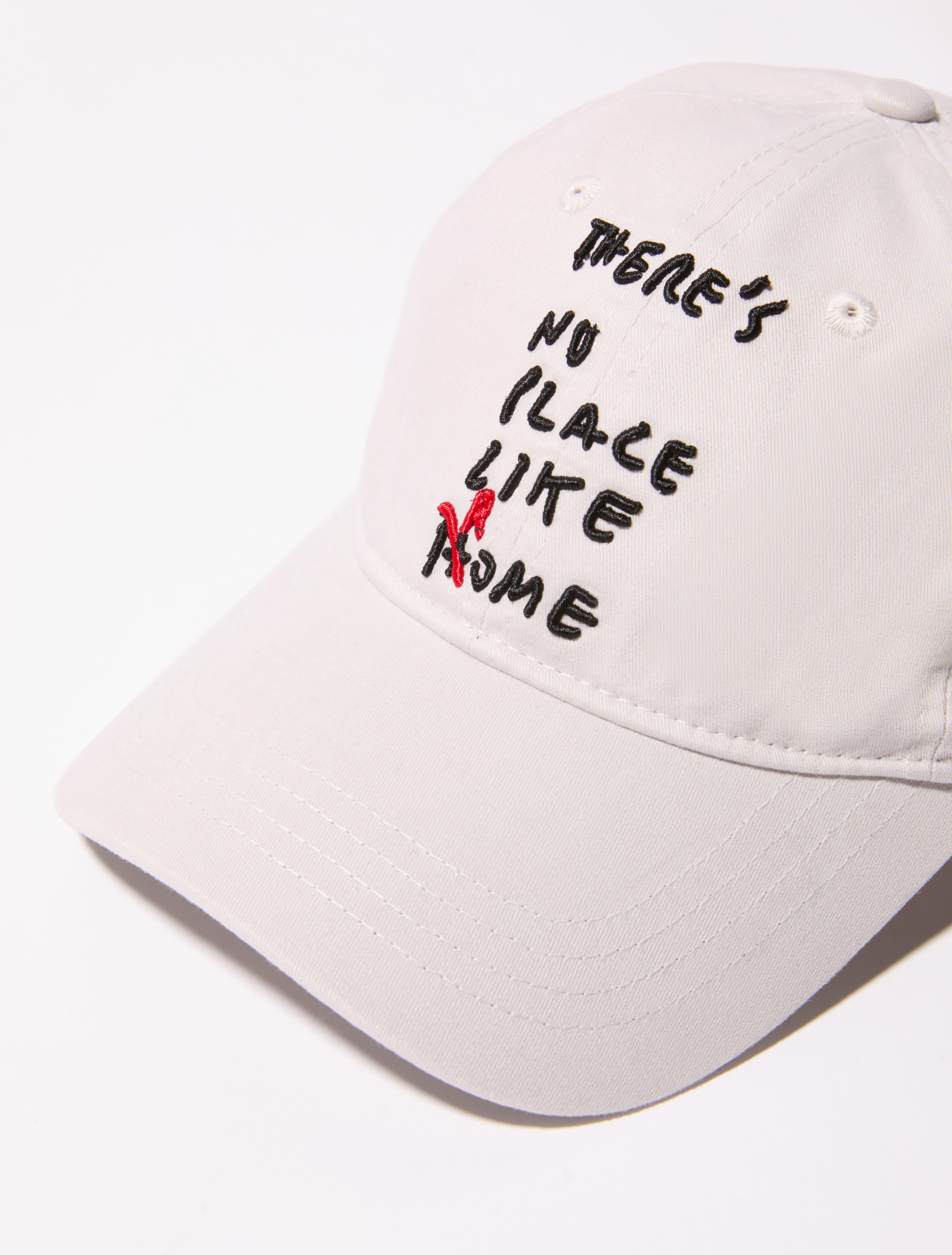 Baseball cap with lettering, ice | MAX&Co. Baseball cap with lettering - ICE - MAX&Co. - 2