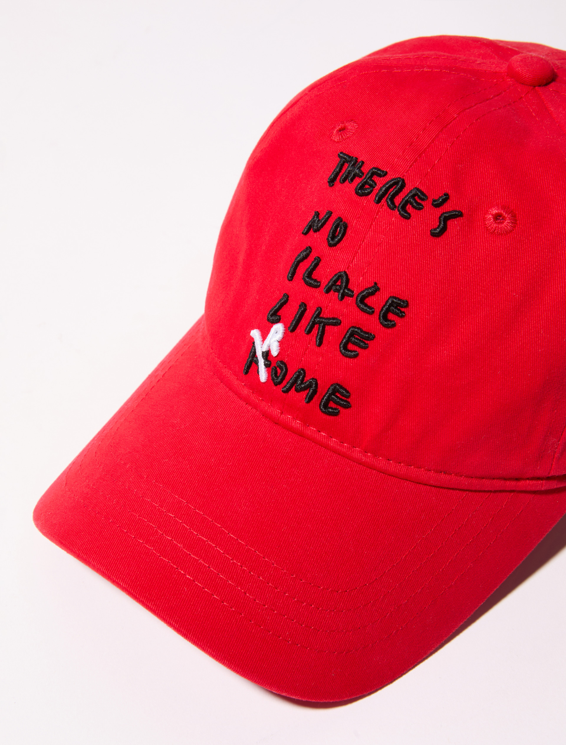 Baseball cap with lettering, red | MAX&Co. Baseball cap with lettering - RED - MAX&Co. - 2