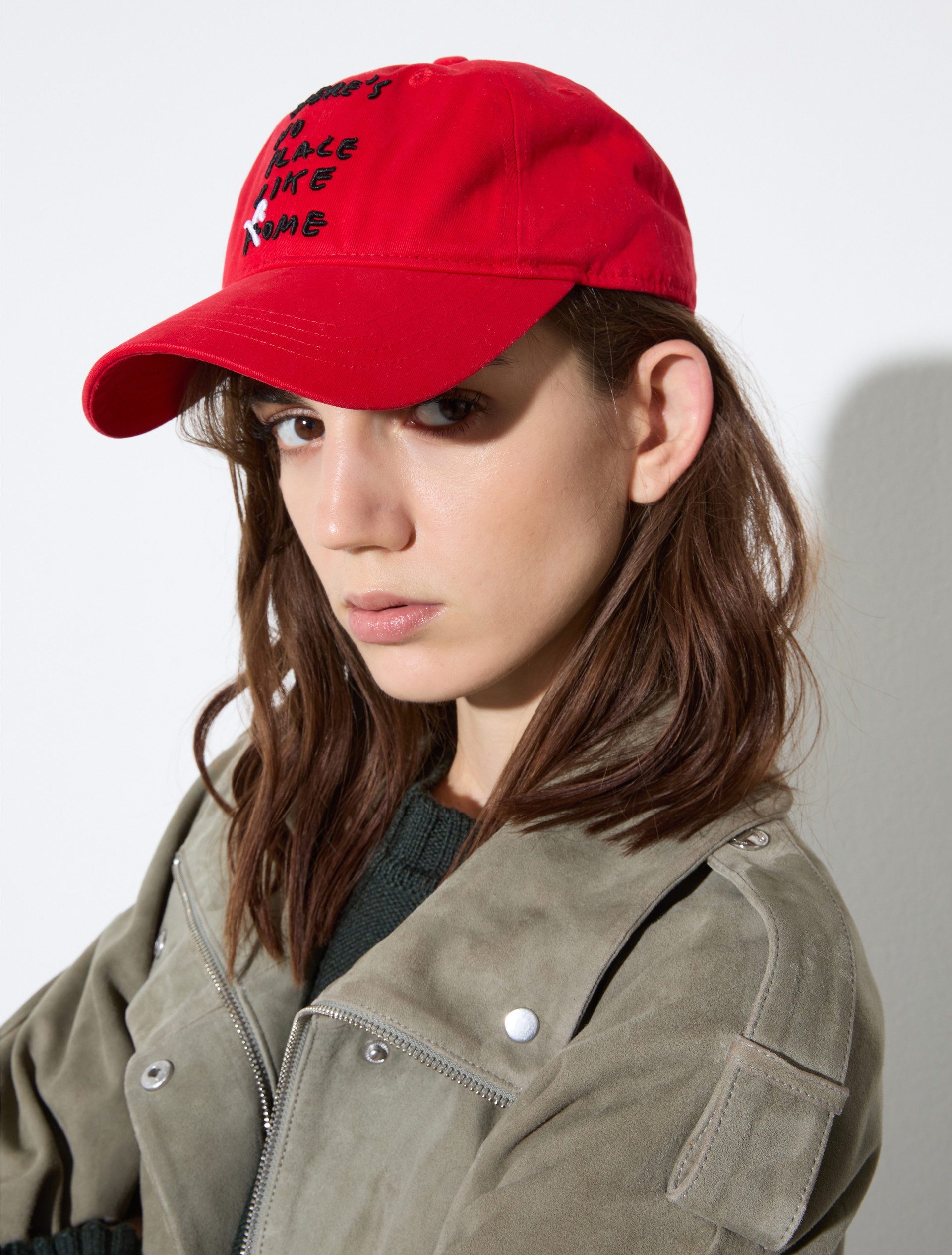 Baseball cap with lettering, red | MAX&Co. Baseball cap with lettering - RED - MAX&Co. - 4