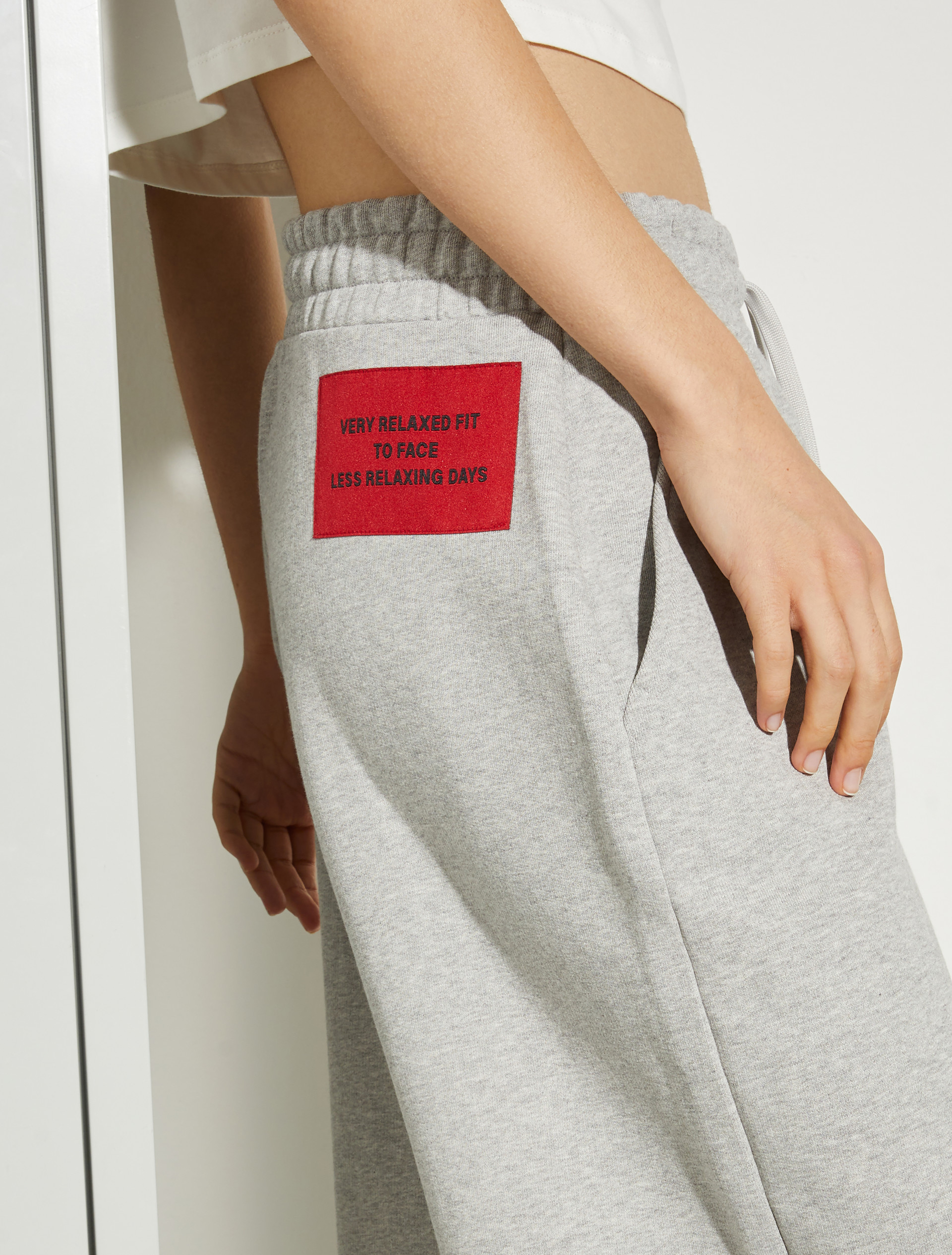 Pantalón jogger &Co.llaboration with P. Terzini, gris claro | MAX&Co. Pantalón jogger &Co.llaboration with P. Terzini - GRIS CLARO - MAX&Co. - 3