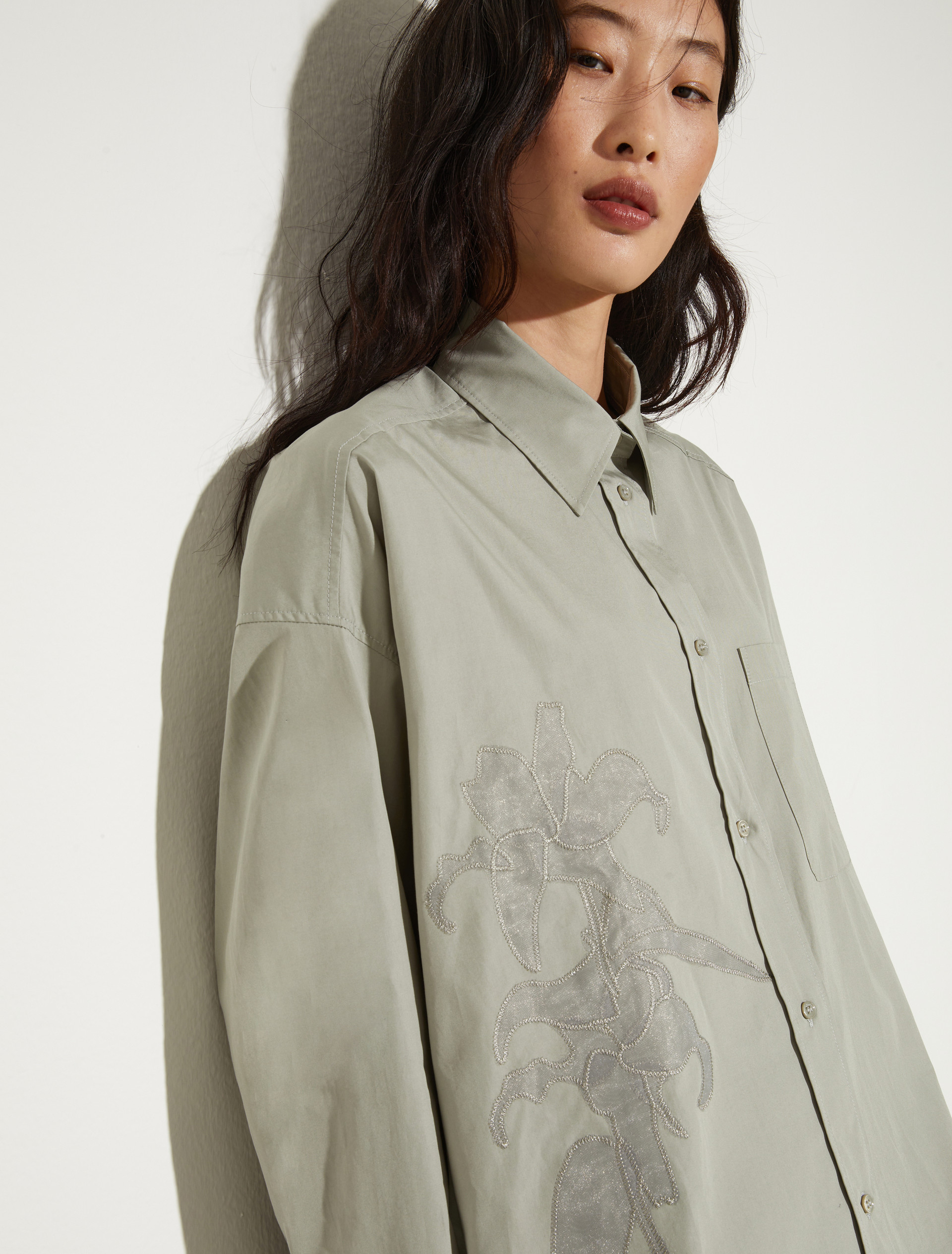 Embroidered poplin shirt, sage | MAX&Co. Embroidered poplin shirt - SAGE - MAX&Co. - 3