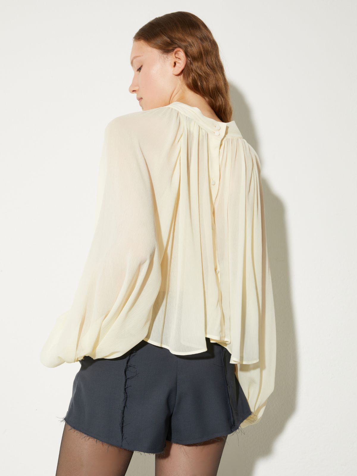 Crepon circle shirt, vanilla | MAX&Co. Crepon circle shirt - VANILLA - MAX&Co. - 2