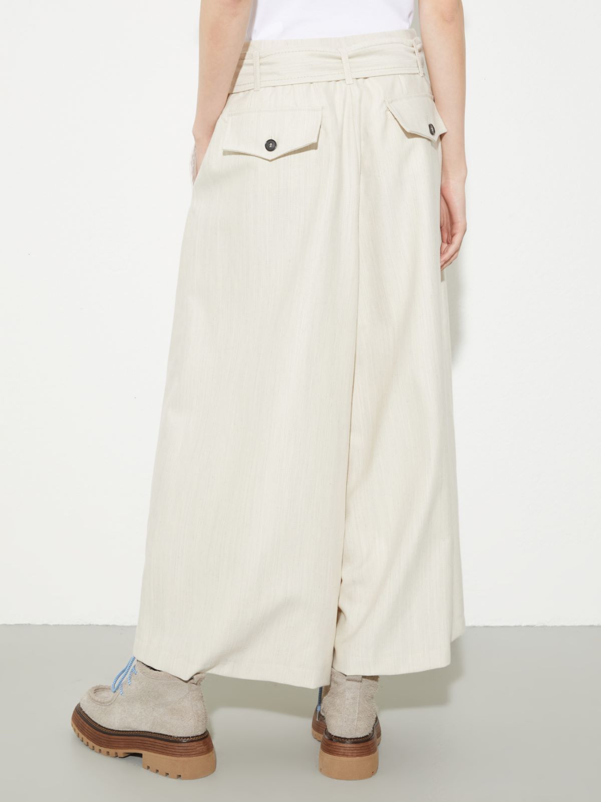 [レジェンダ]  アンダイド キュロットパンツ - WOOL WHITE - MAX&Co. - 2