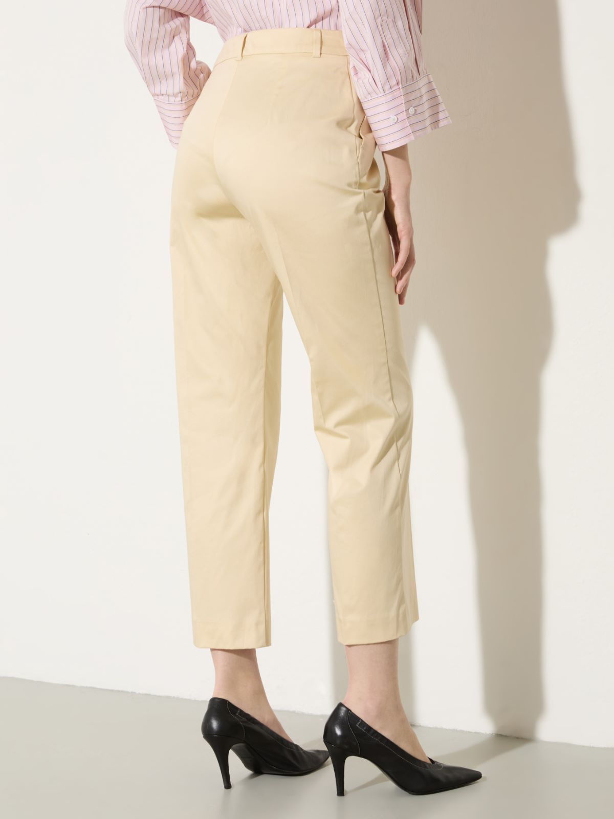 Slim-fit cotton-satin trousers, beige | MAX&Co. Slim-fit cotton-satin trousers - BEIGE - MAX&Co. - 2