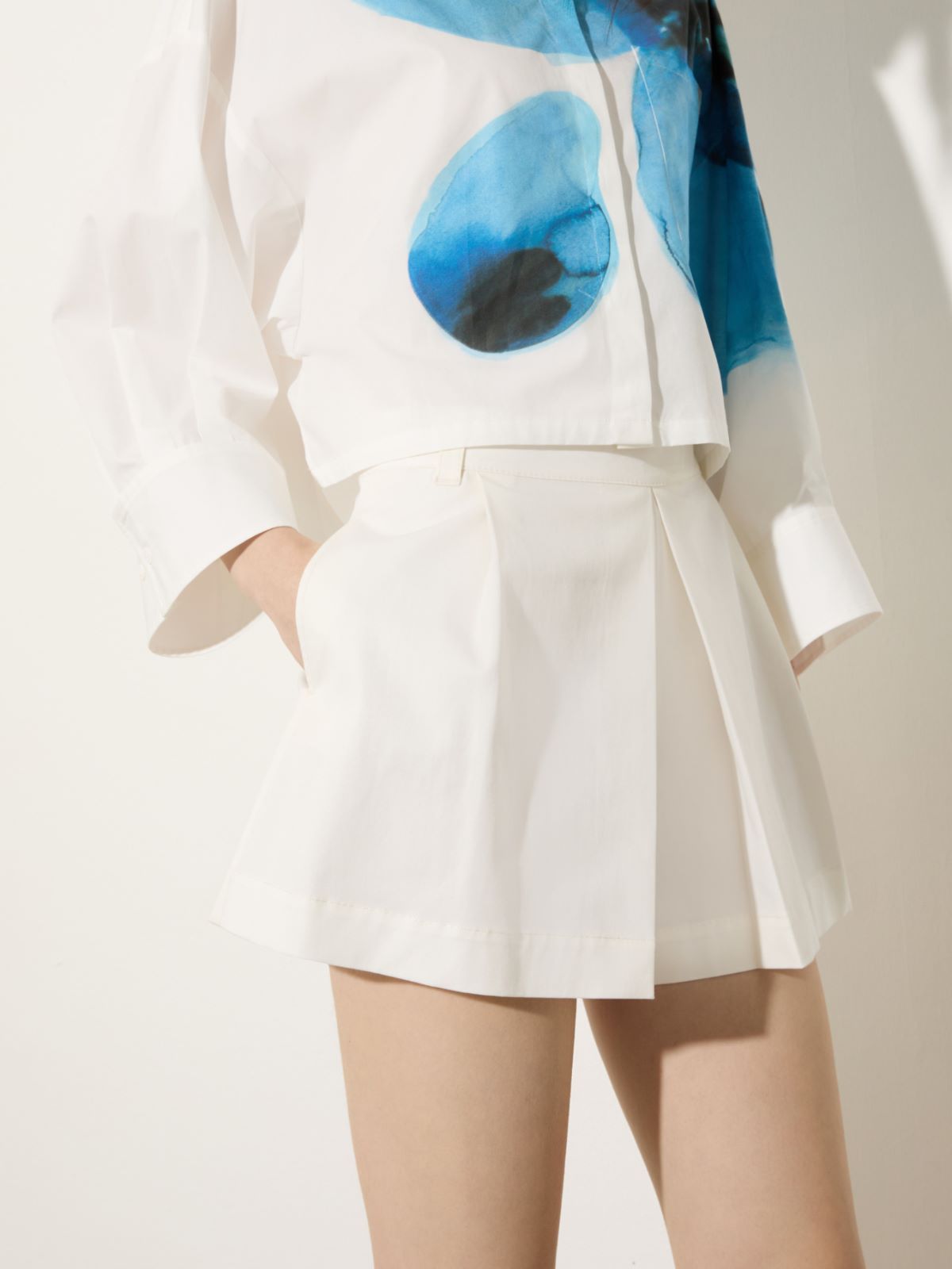 Cotton gabardine shorts - WHITE - MAX&Co. - 3