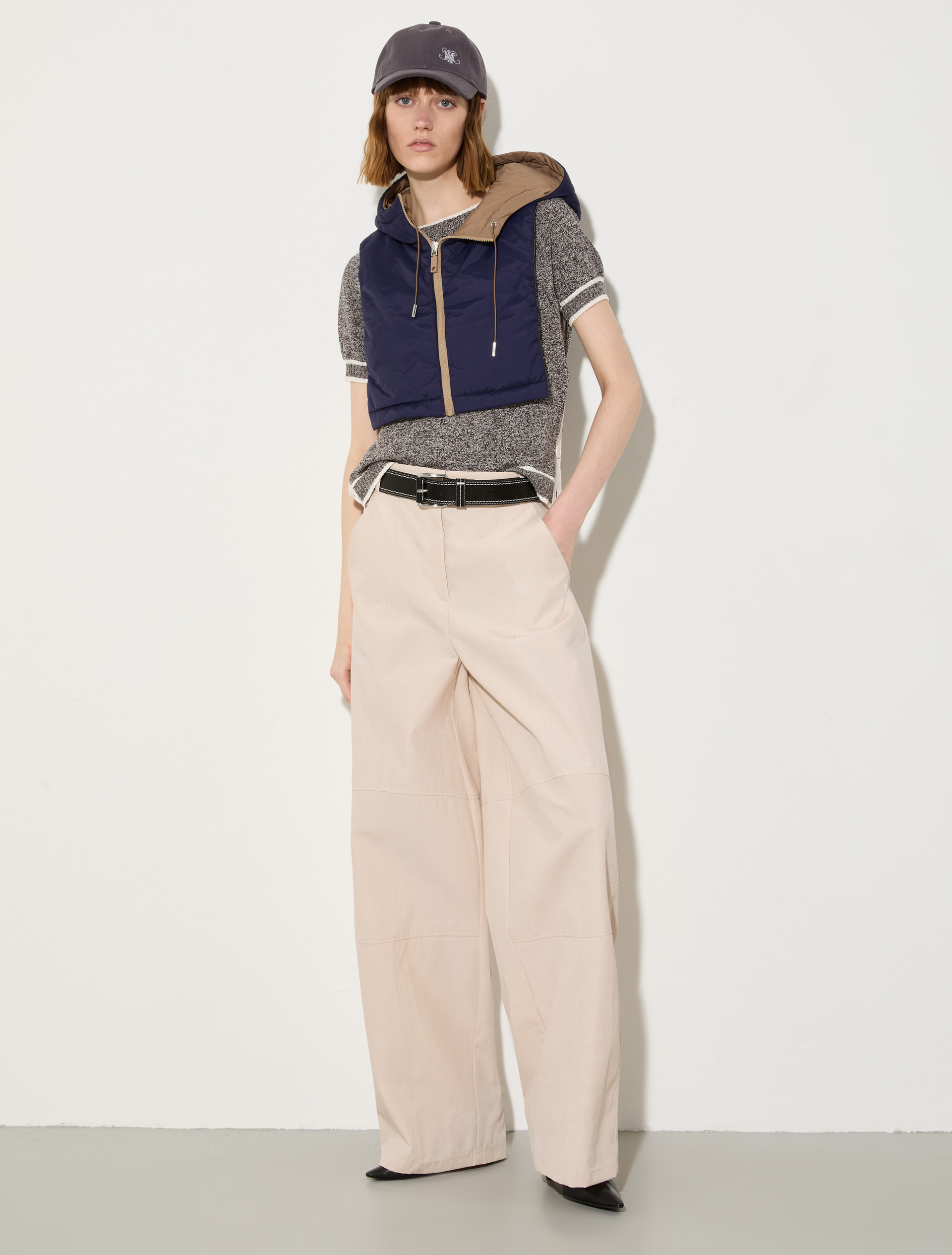 Reversible hooded collar, camel | MAX&Co. Reversible hooded collar - CAMEL - MAX&Co. - 3