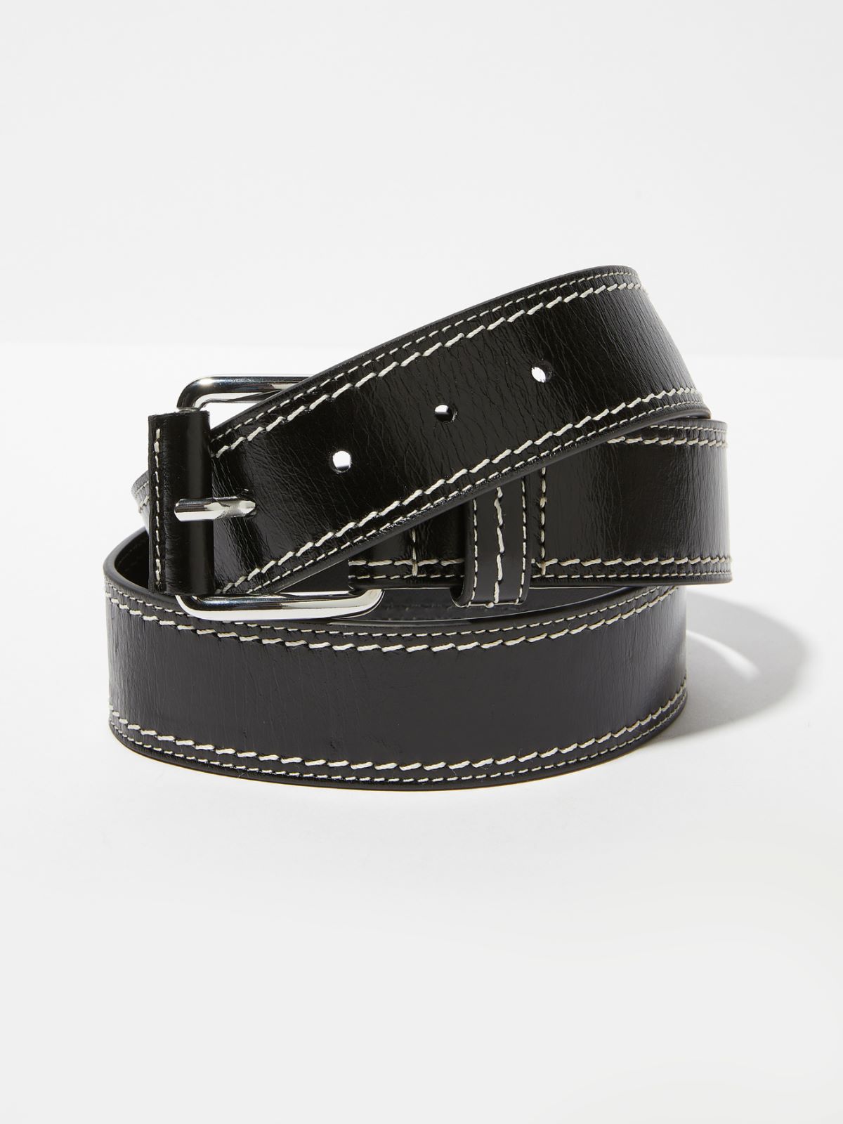 Topstitched leather belt, black | MAX&Co. Topstitched leather belt - BLACK - MAX&Co.