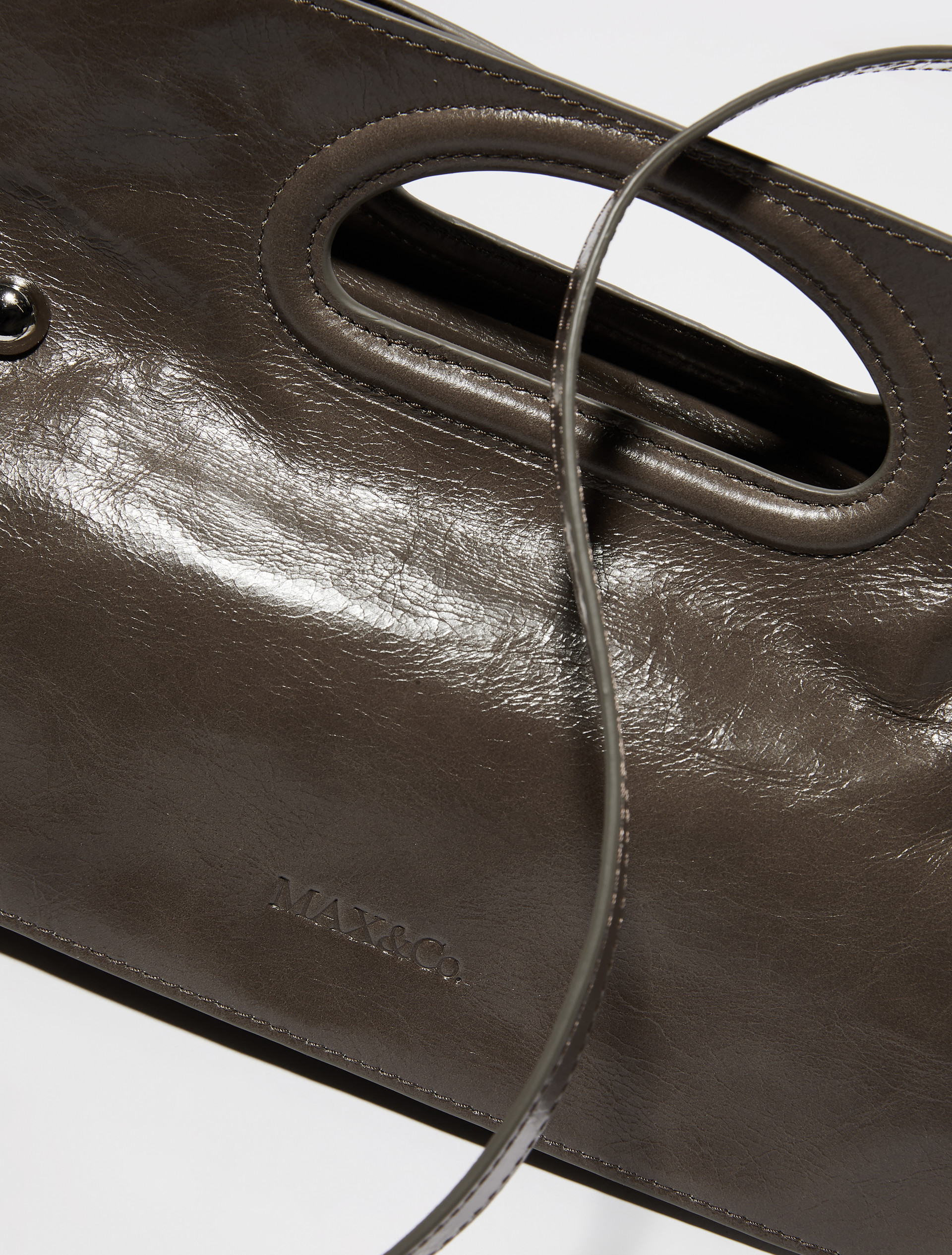 Sac à dos en cuir brillant, gris moyen | MAX&Co. Sac à dos en cuir brillant - GRIS MOYEN - MAX&Co. - 3