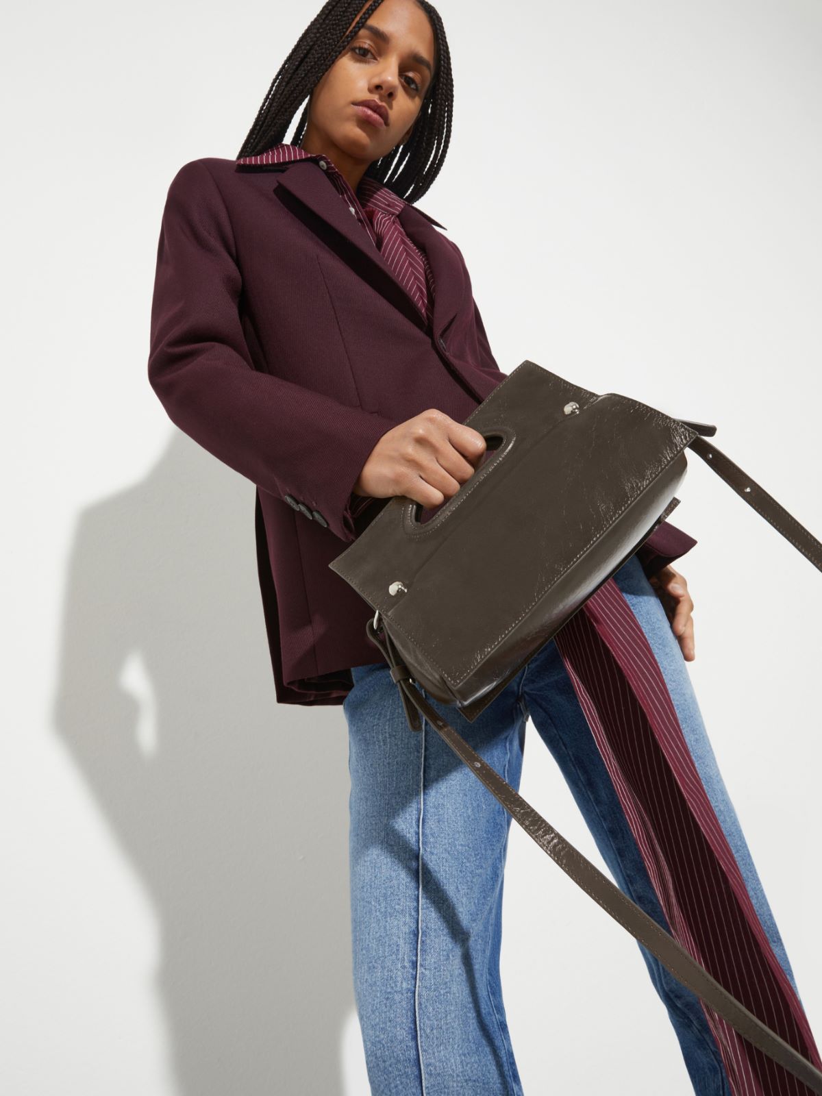 Sac à dos en cuir brillant, gris moyen | MAX&Co. Sac à dos en cuir brillant - GRIS MOYEN - MAX&Co. - 5