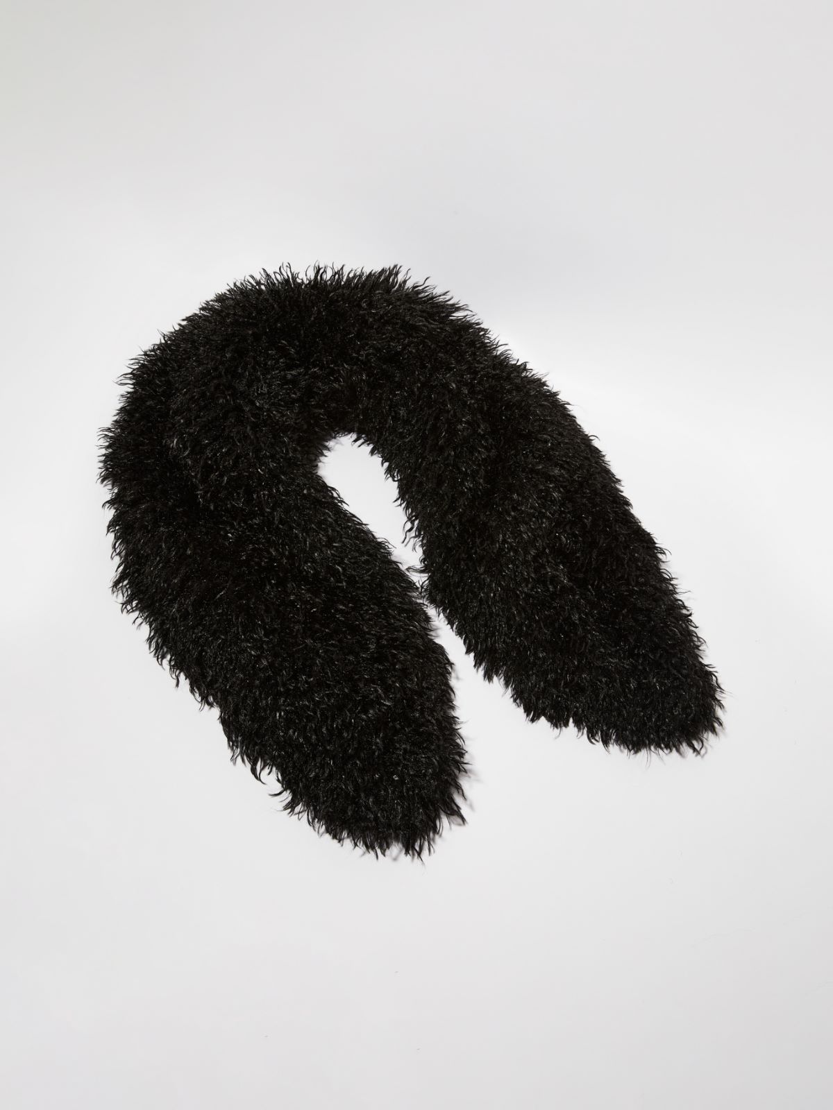 Étole en peluche frisée, noir | MAX&Co. Étole en peluche frisée - NOIR - MAX&Co. - 2