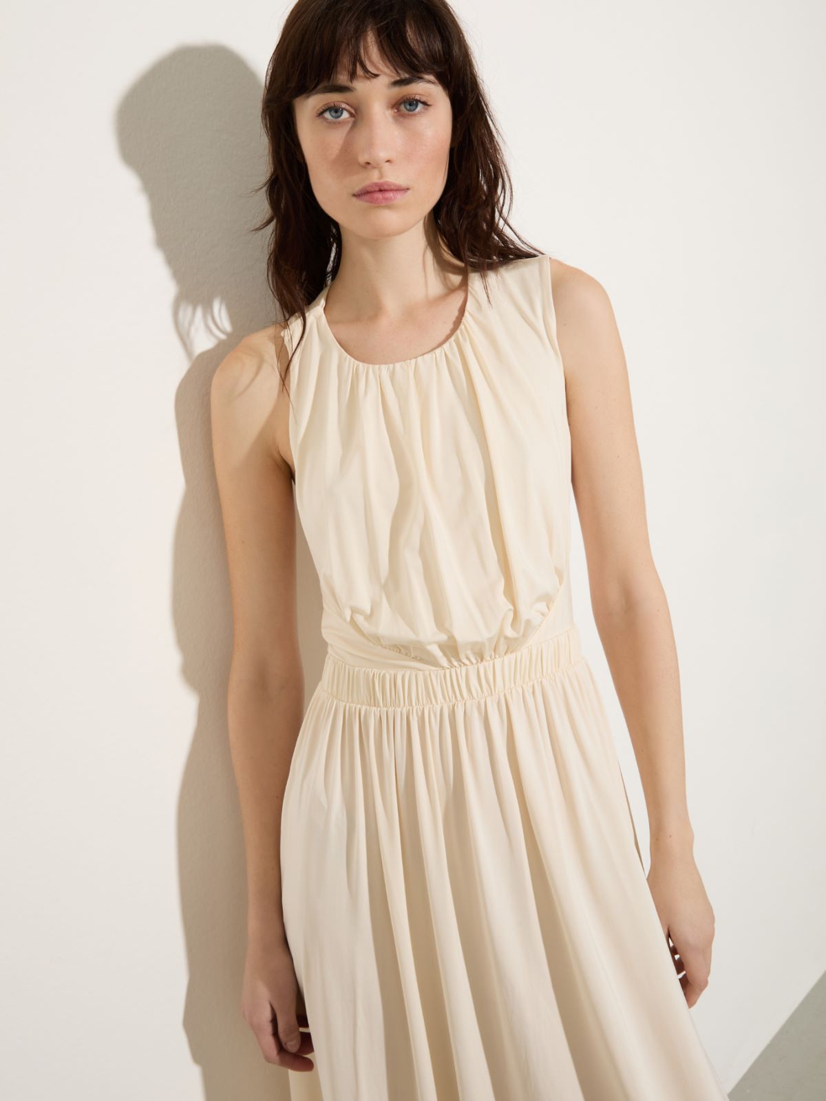 Crepe-jersey maxi dress, ivory | MAX&Co. Crepe-jersey maxi dress - IVORY - MAX&Co. - 3