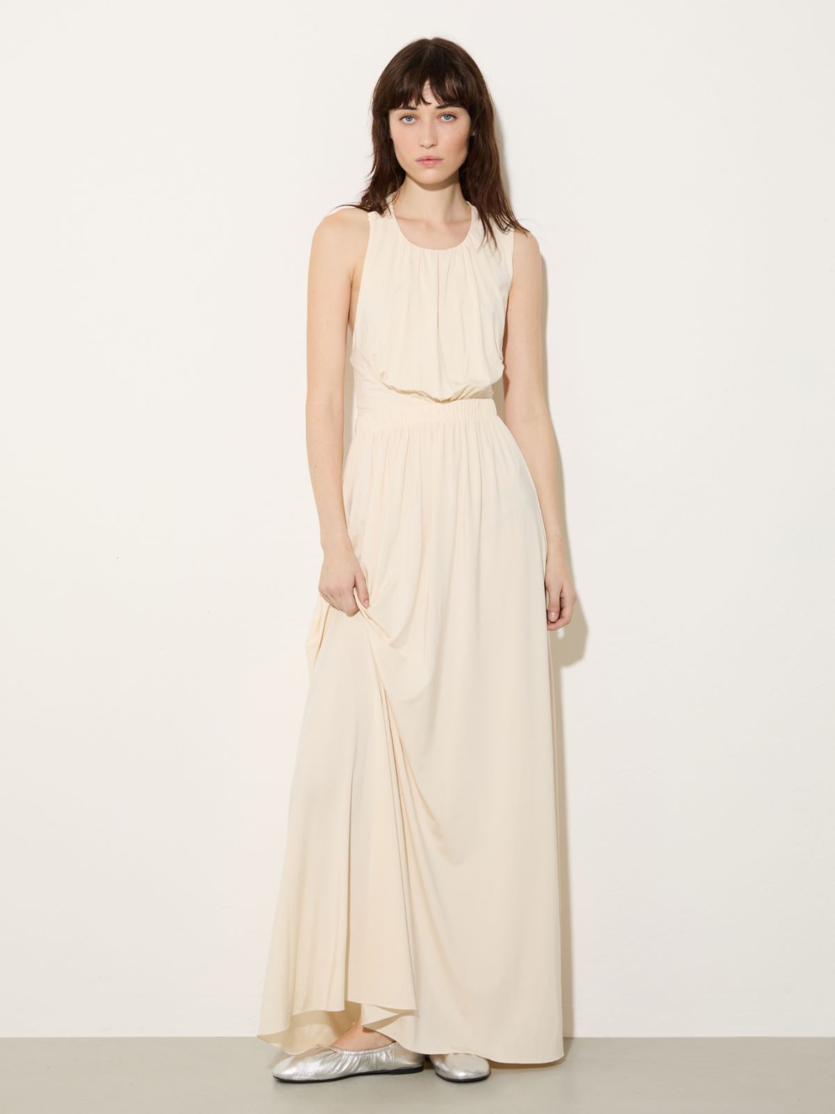 Crepe-jersey maxi dress, ivory | MAX&Co. Crepe-jersey maxi dress - IVORY - MAX&Co. - 4