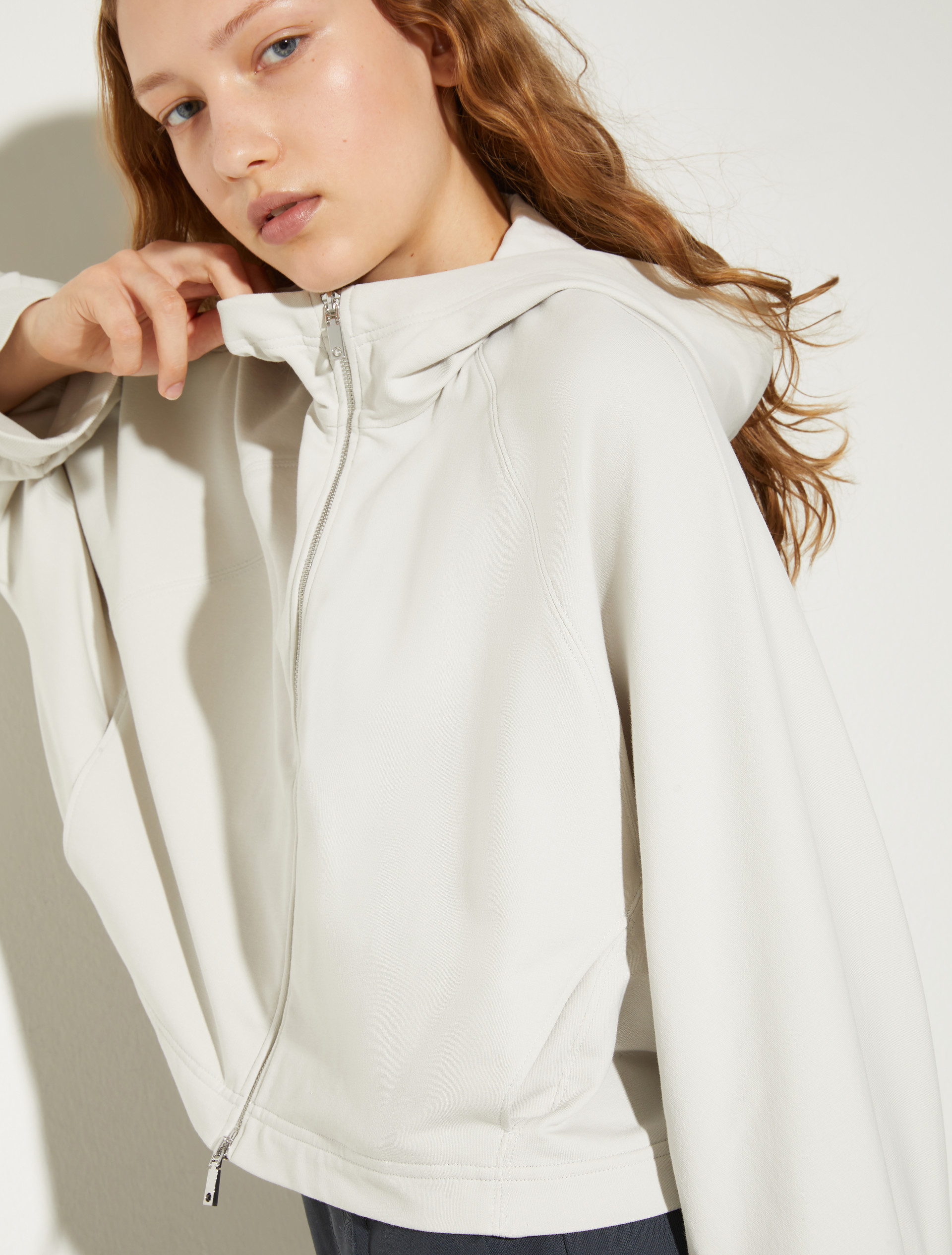 Oversized cropped sweatshirt, grey | MAX&Co. Oversized cropped sweatshirt - GREY - MAX&Co. - 3