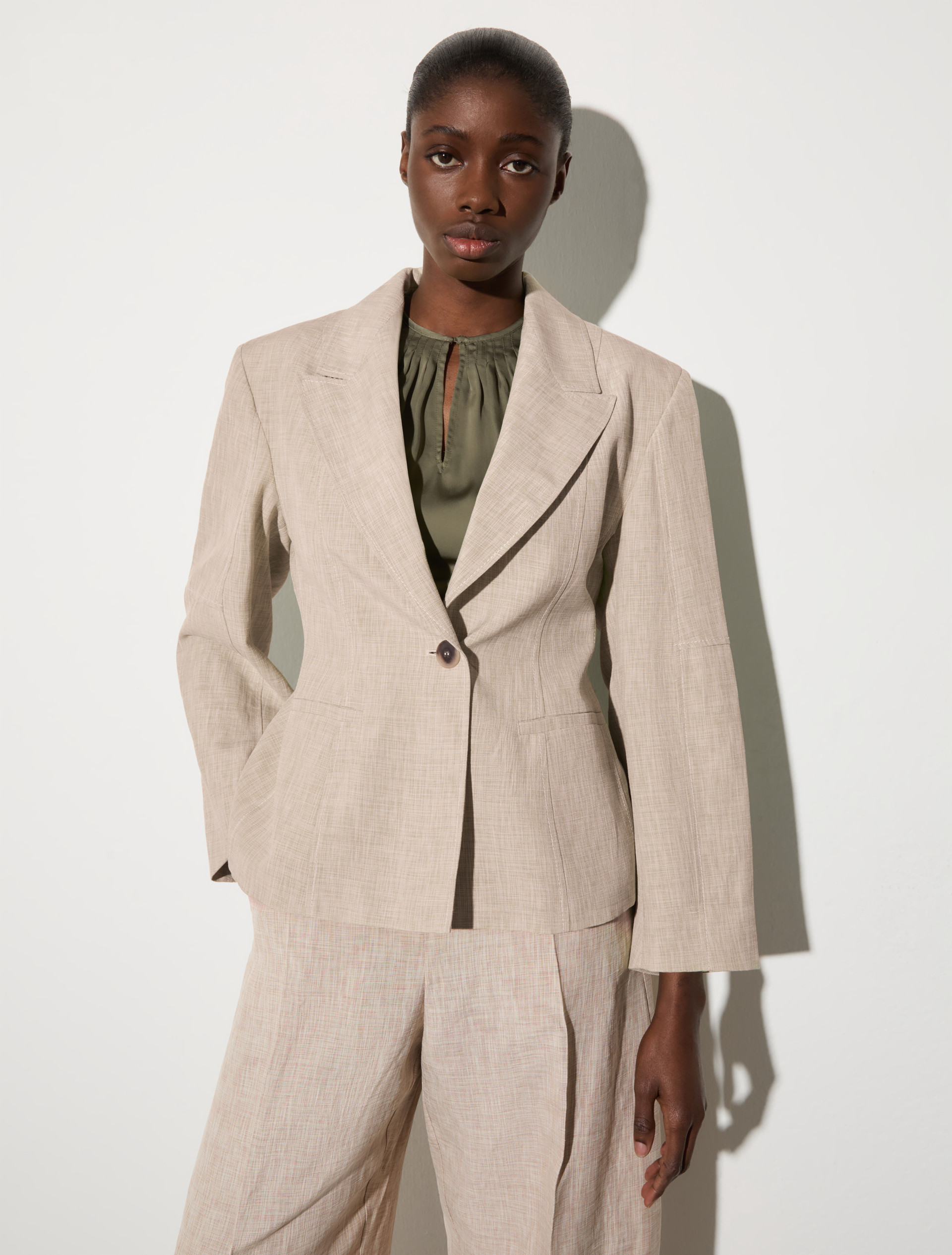 Linen blend blazer, beige | MAX&Co. Linen blend blazer - BEIGE - MAX&Co.
