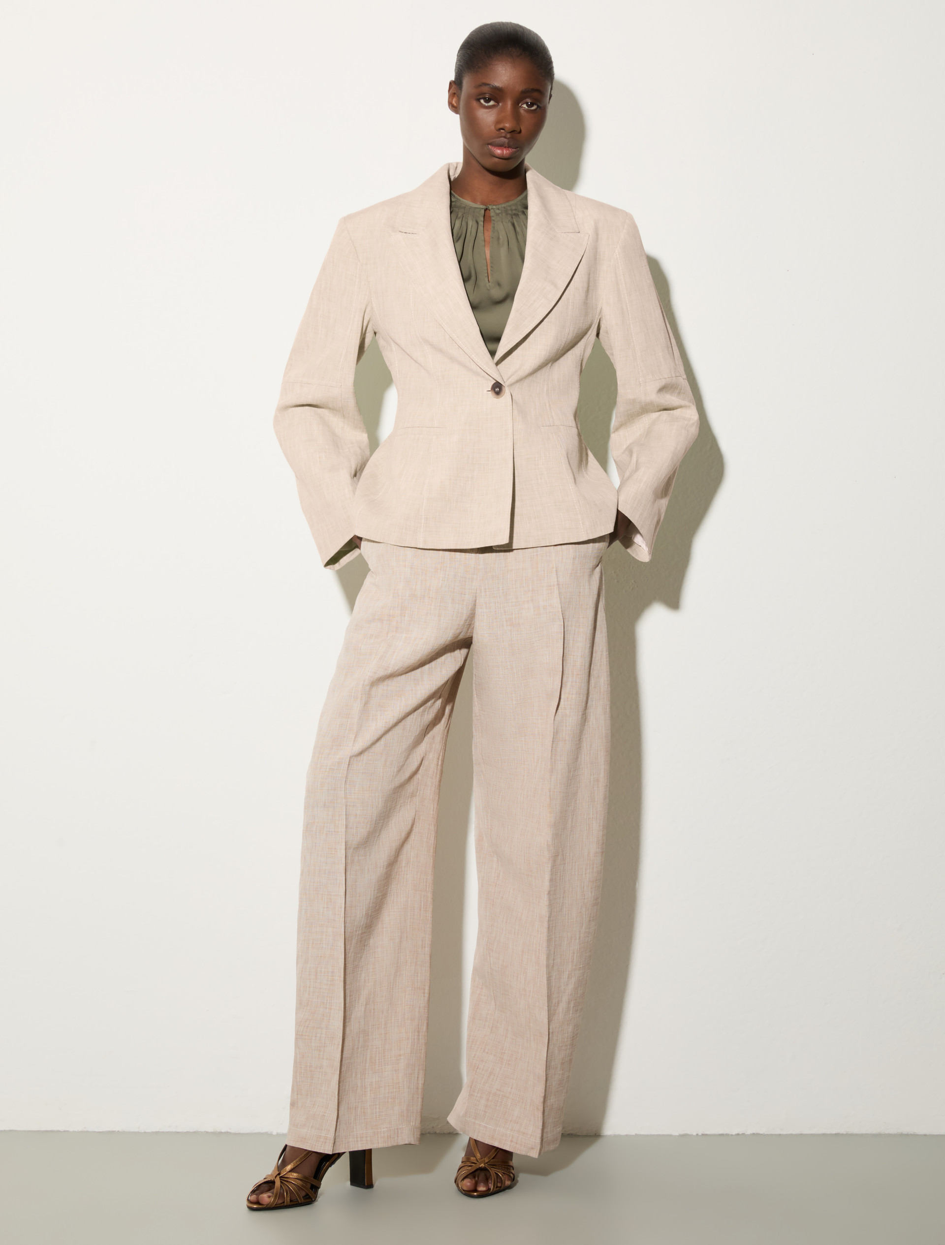 Linen blend blazer, beige | MAX&Co. Linen blend blazer - BEIGE - MAX&Co. - 4