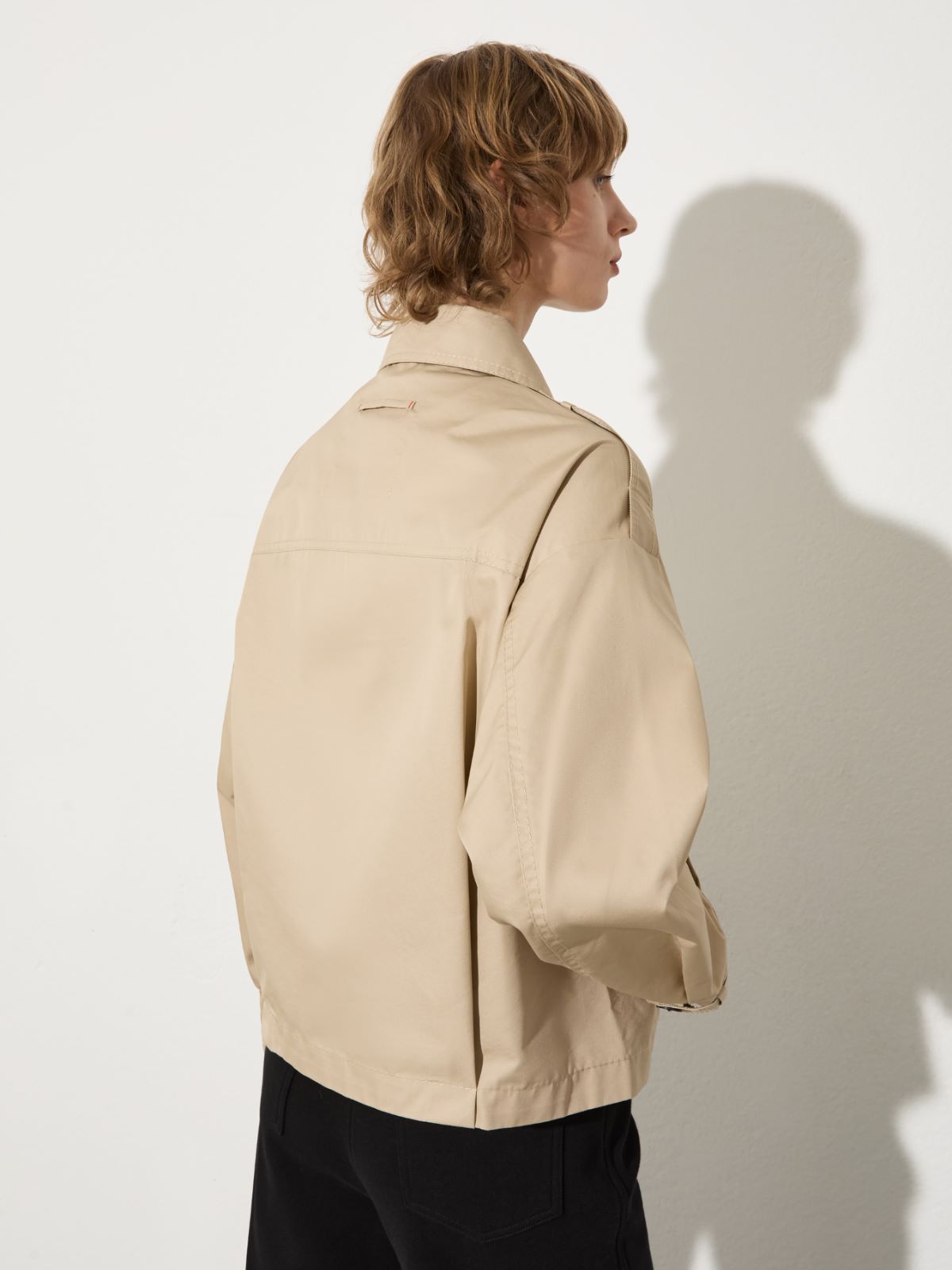 Cropped gabardine trench coat, kaki | MAX&Co. Cropped gabardine trench coat - KAKI - MAX&Co. - 2