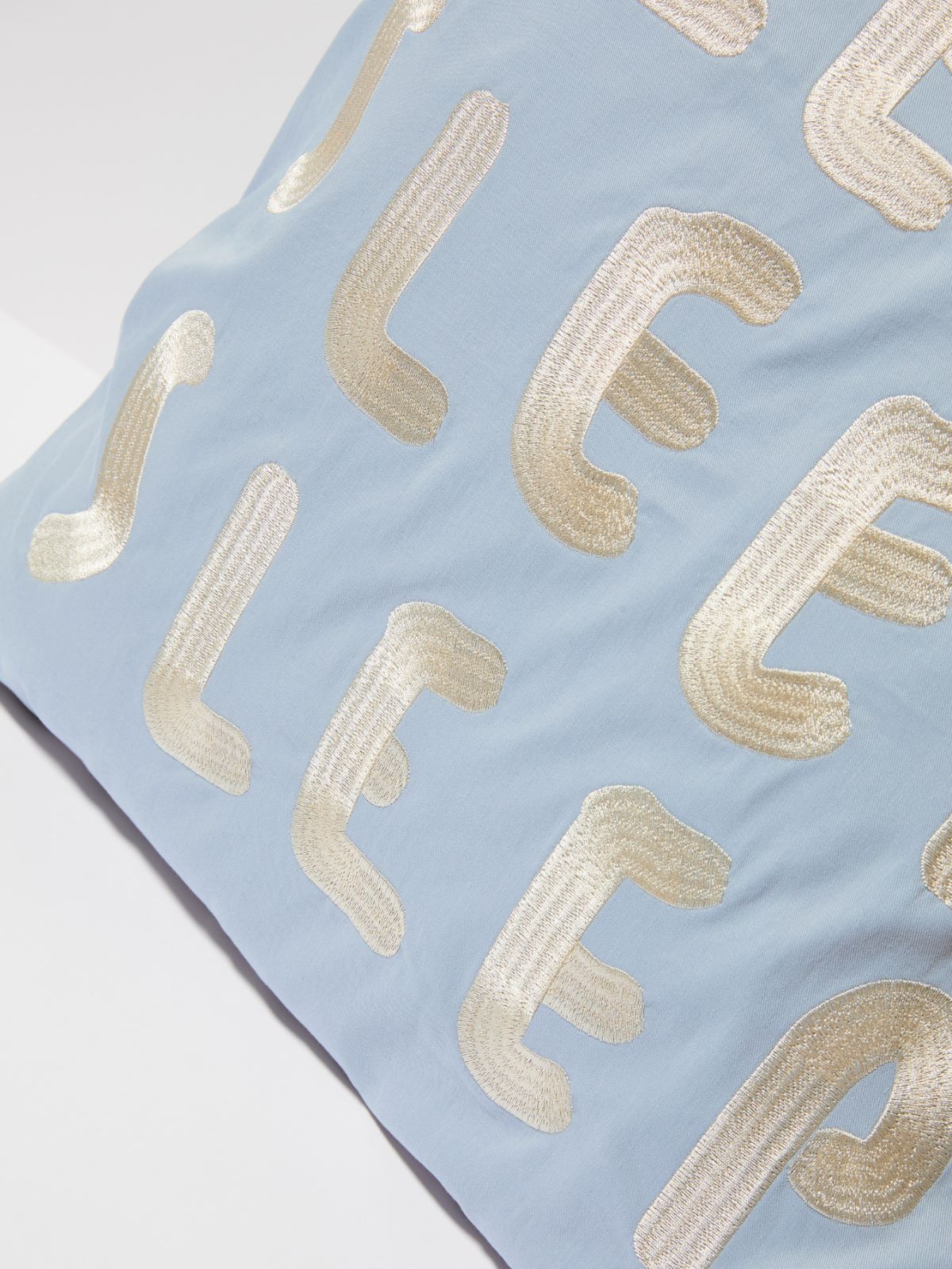 P. Terzini &Co.llaboration cushion, lilac | MAX&Co. P. Terzini &Co.llaboration cushion - LILAC - MAX&Co. - 2