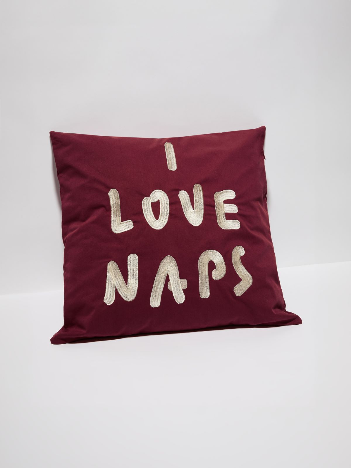 P. Terzini &Co.llaboration cushion - BORDEAUX - MAX&Co.