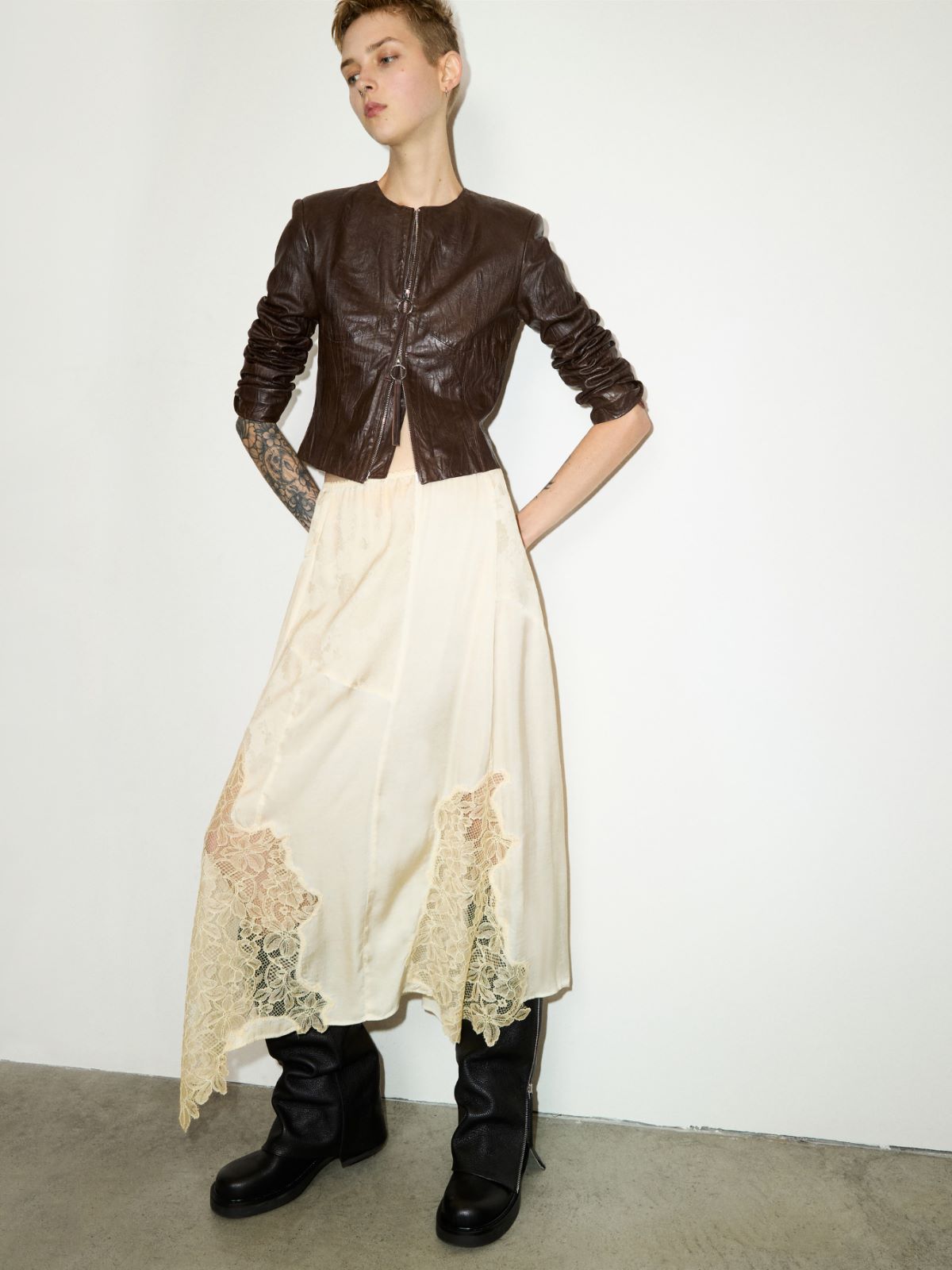 Lace-insert satin midi skirt - BANANA - MAX&Co.