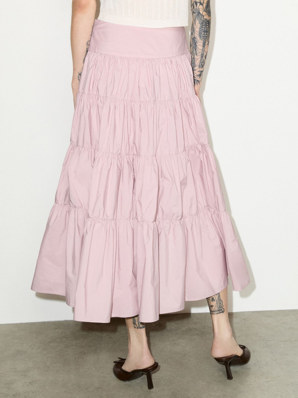 Falda corola escalonada de tafetán - ROSA - MAX&Co.