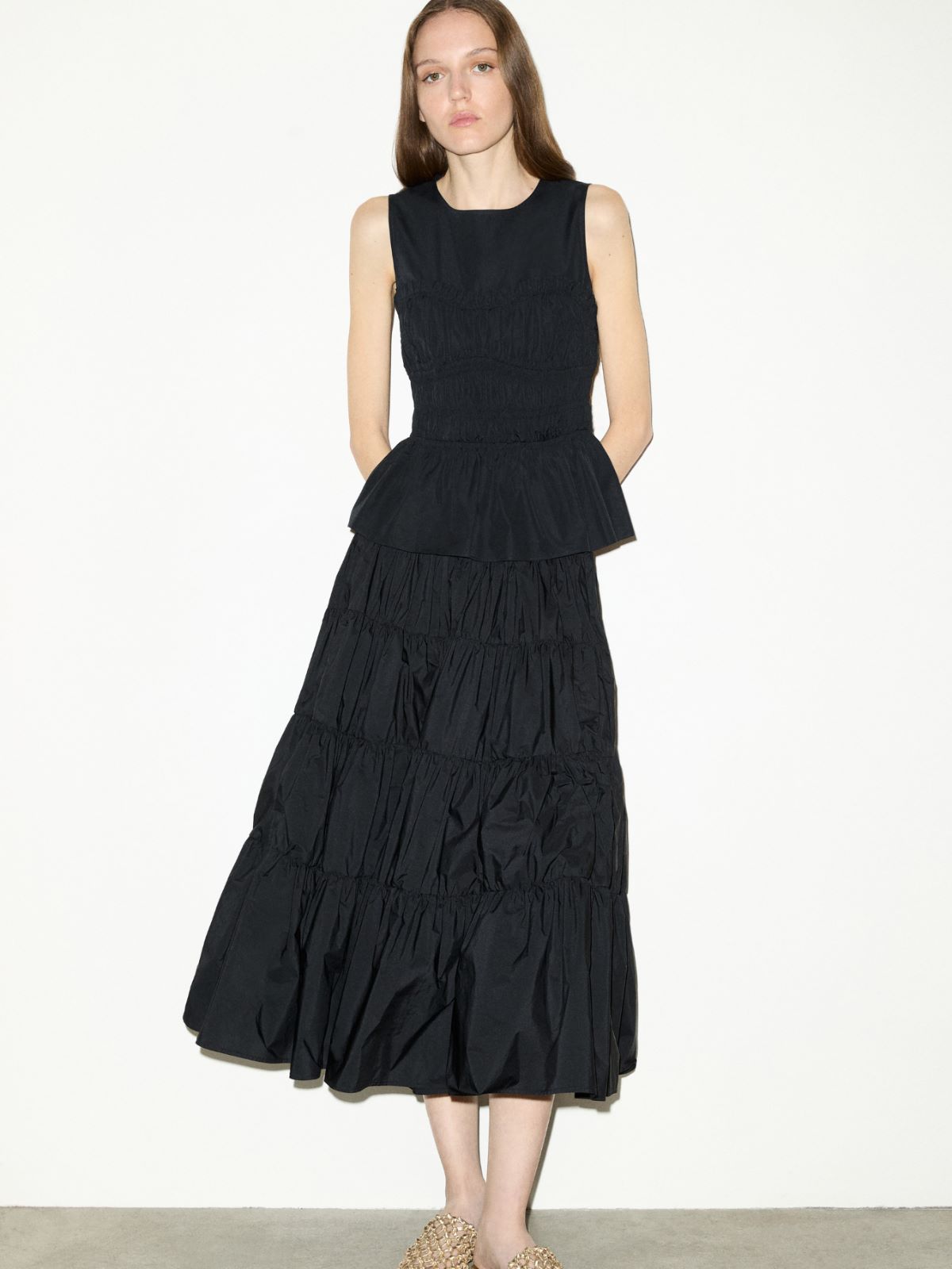 Falda corola escalonada de tafetán - NEGRO - MAX&Co.