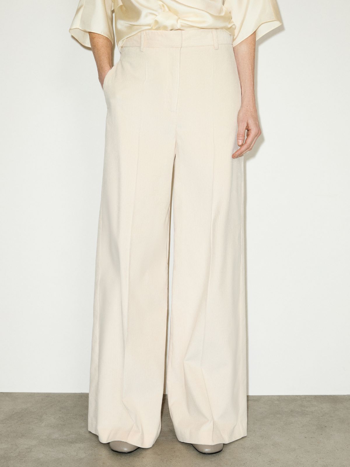 Wide-leg corduroy trousers - MILK - MAX&Co.