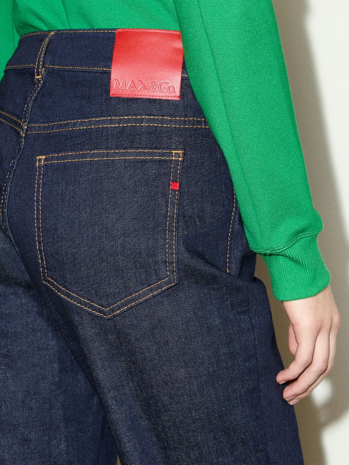 Slim-Fit-Jeans in Raw-Blue - BLAU - MAX&Co. - 3